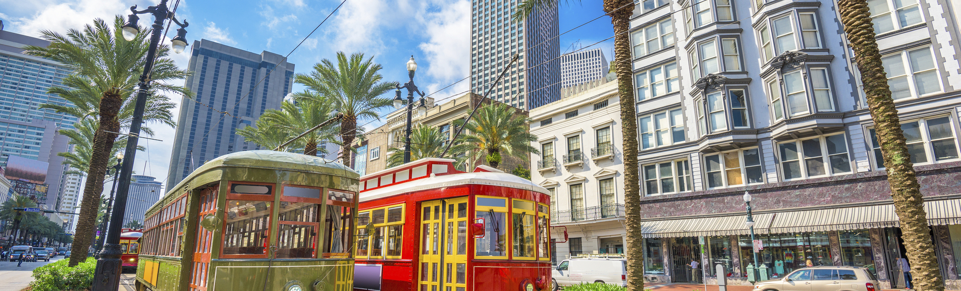 Bunte Straßenbahn in New Orleans, USA