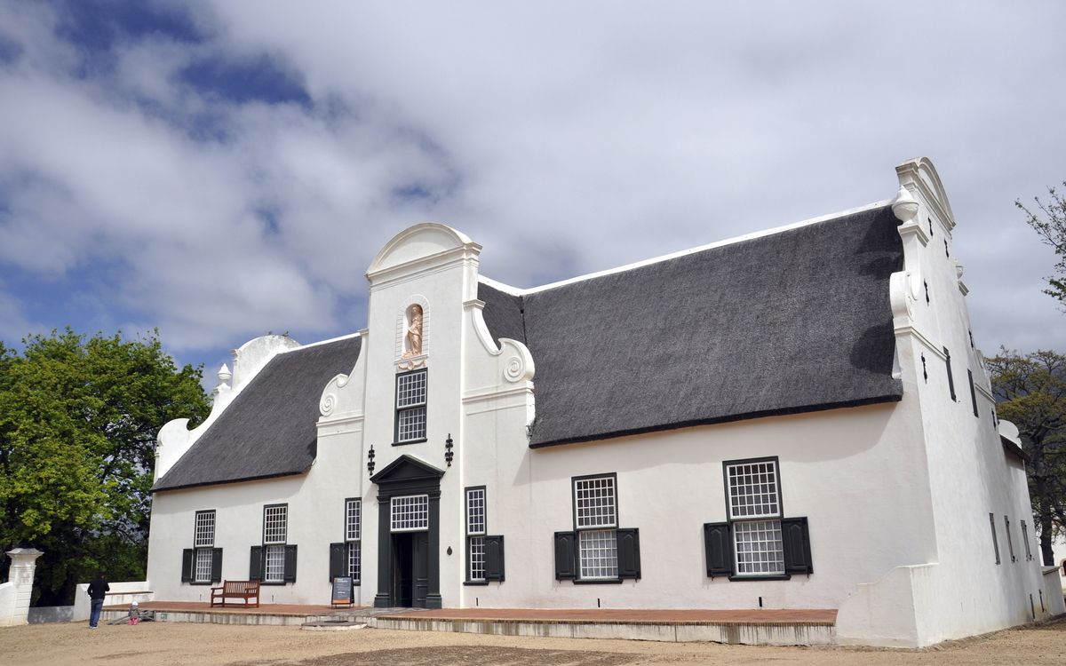 Gebäude auf dem Weingut Groot Constantia, Südafrika