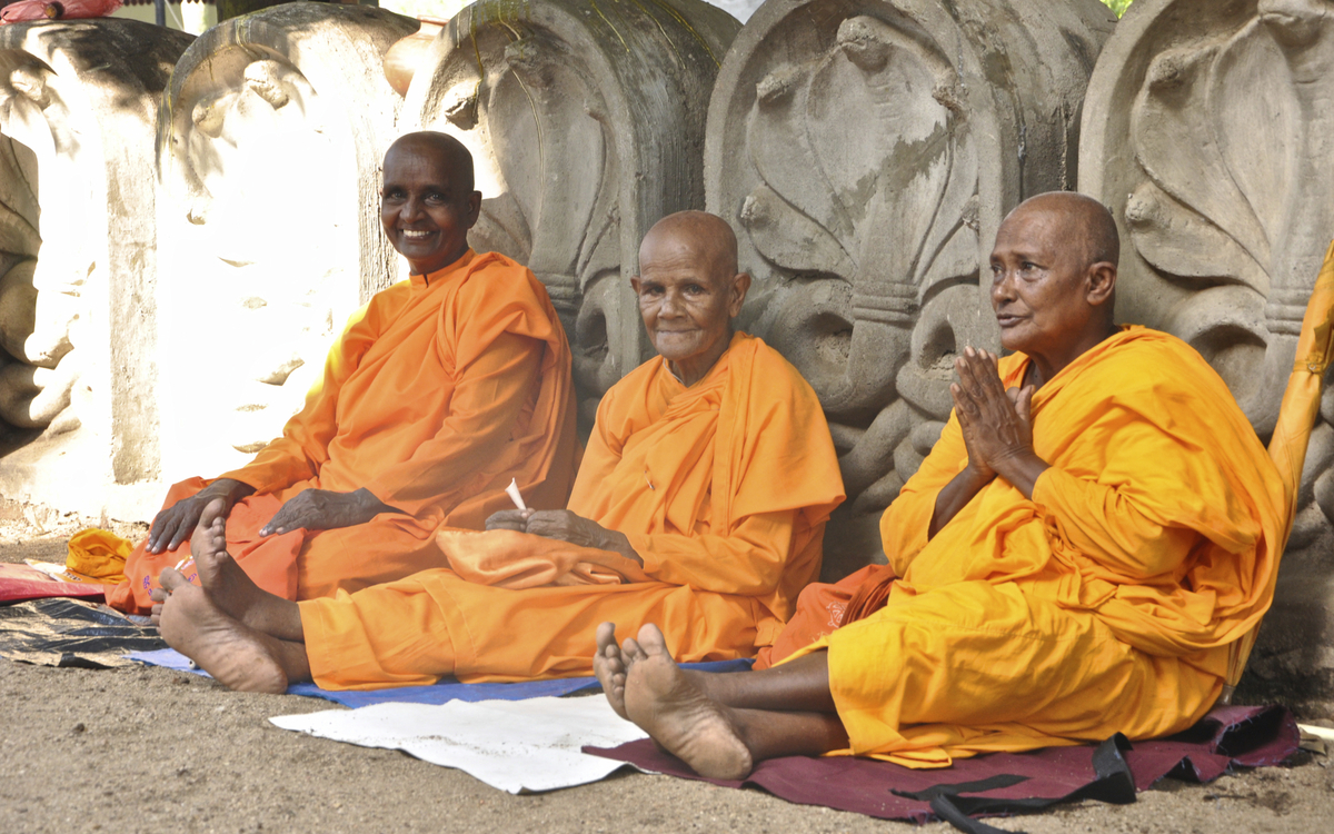Mönche in Colombo, Sri Lanka