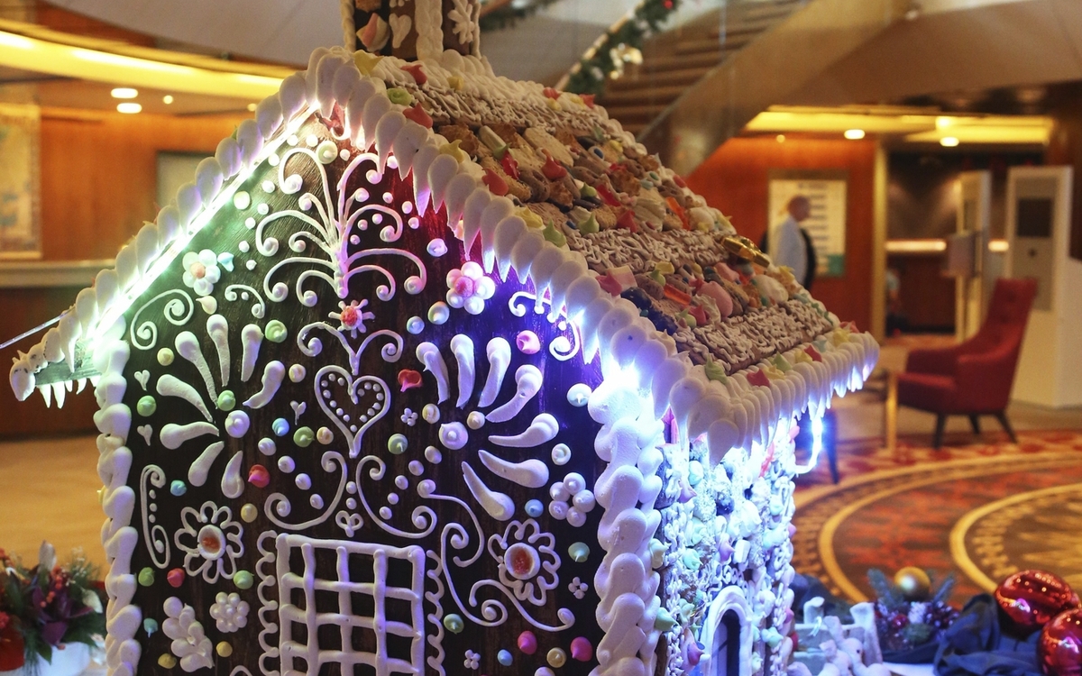 weihnachtliche Stimmung auf MS Artania