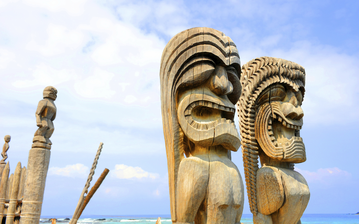 Honaunau Statuen in Puuhouna, Hawaii, USA