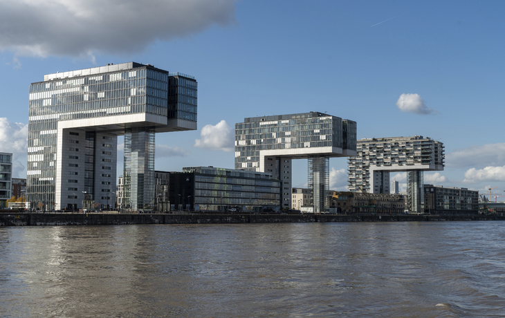 Köln, Kranhäuser