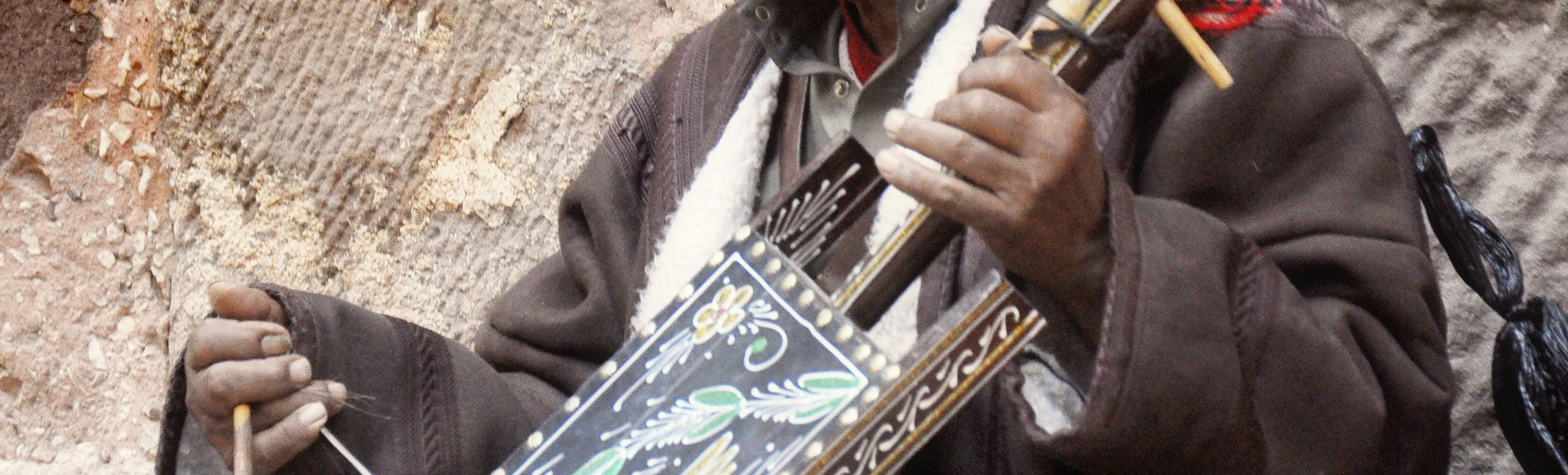 Musiker mit traditionellem Musikinstrument, Jordanien