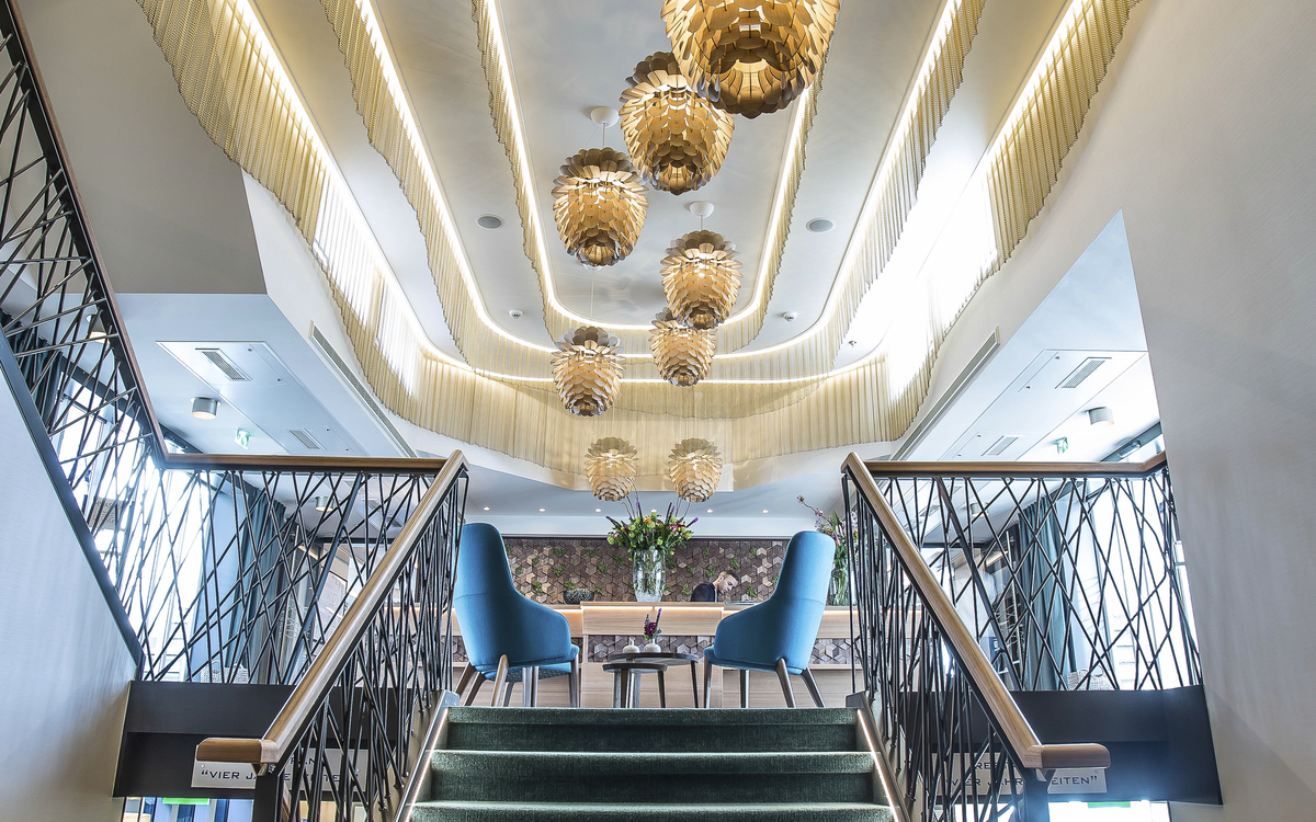 Treppe, MS Asara
