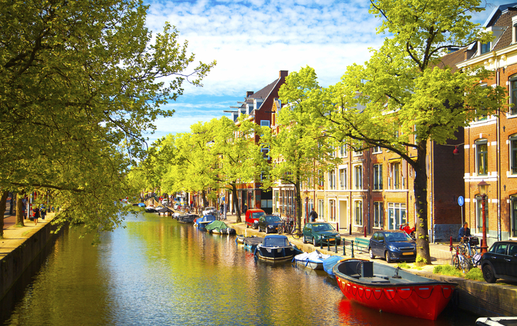 Gracht in Amsterdam, Niederlande