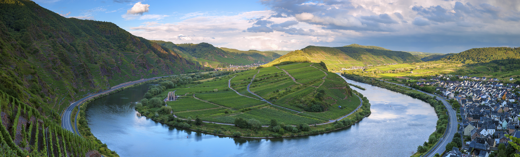 Die Moselschleife in Bremm, Deutschland