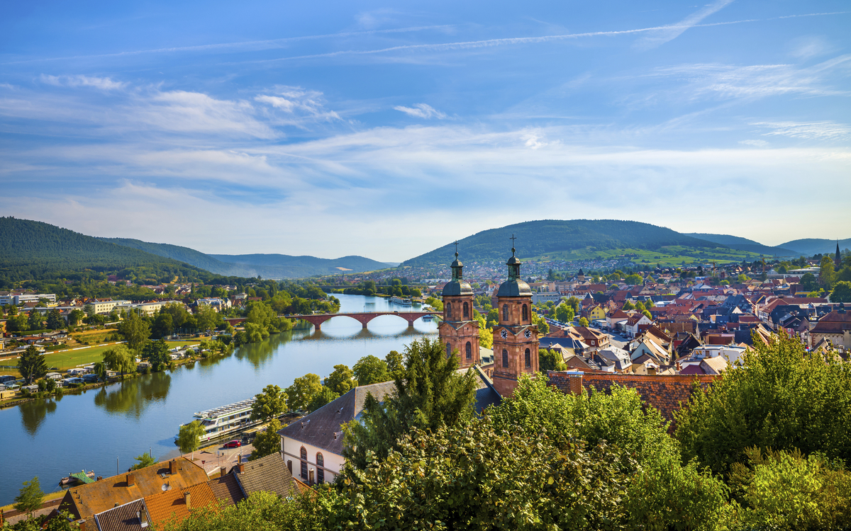 Panorama Mittenberg am Main, Deutschland