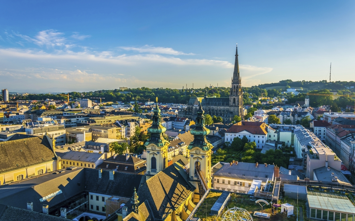 Blick über die Dächer von Linz, Österreich
