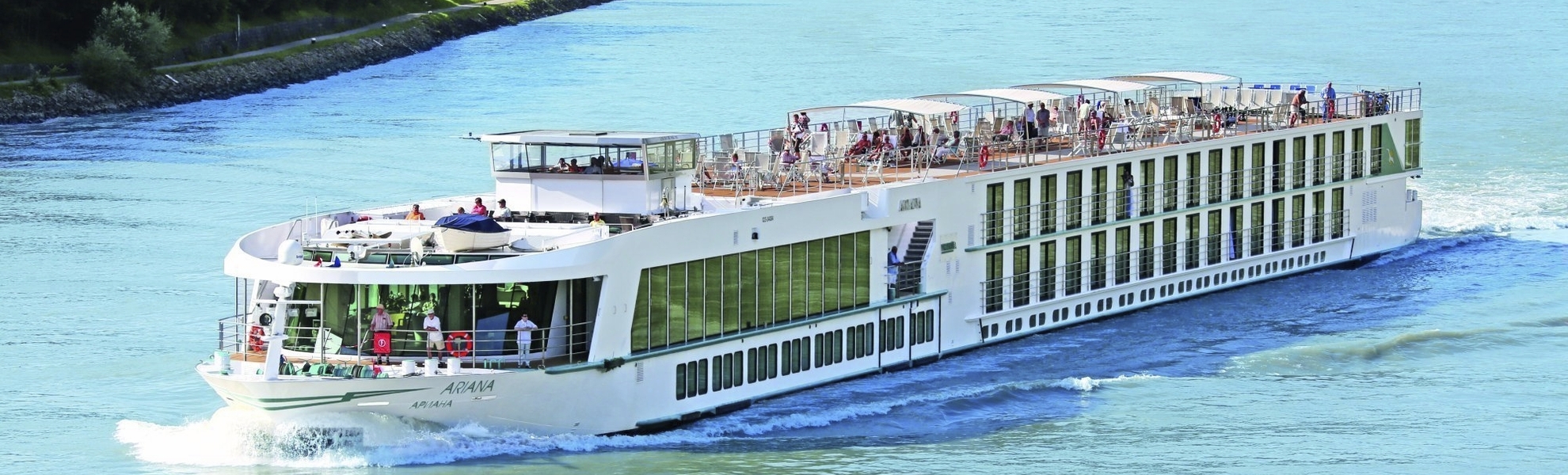 Flussschiff Ariana
