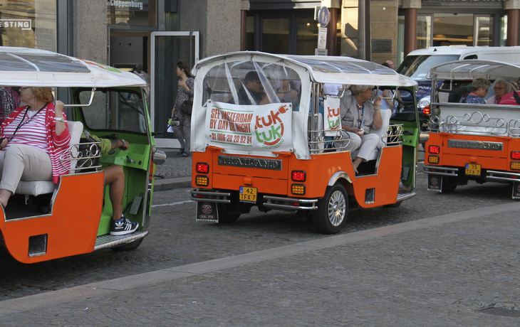 Die "Amsterbikes", Tuk Tuks in Amsterdam, Niederlande