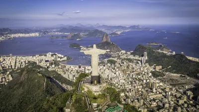 Blick über die Bucht Rio de Janeiros mit Zuckerhut, Brasilien