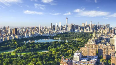Central Park mit Manhattan Skyline im Hintergrund