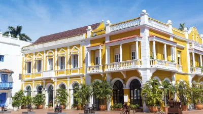 Gelbes Haus in Cartagena, Kolumbien
