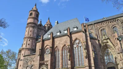 Mainzer Dom zeigt beeindruckende gotische Architektur