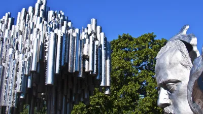 Sibelius-Denkmal in Helsinki zeigt eine abstrakte Skulptur