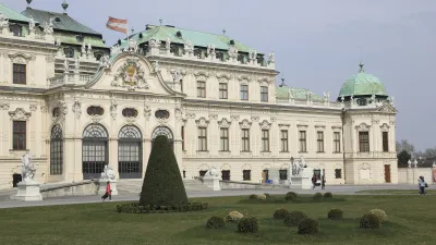 Das Wiener Schloss Belvedere zeigt prächtige Barockarchitektur.