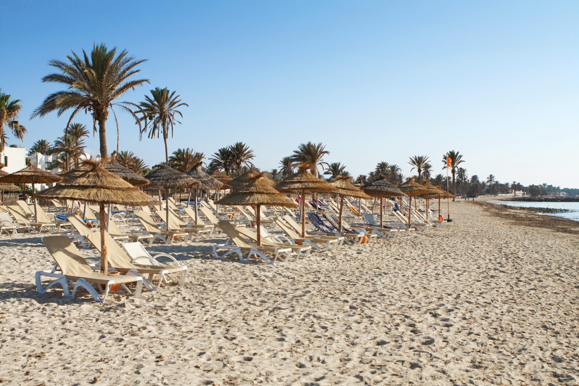 traumhafter Sandstrand in Tunesien