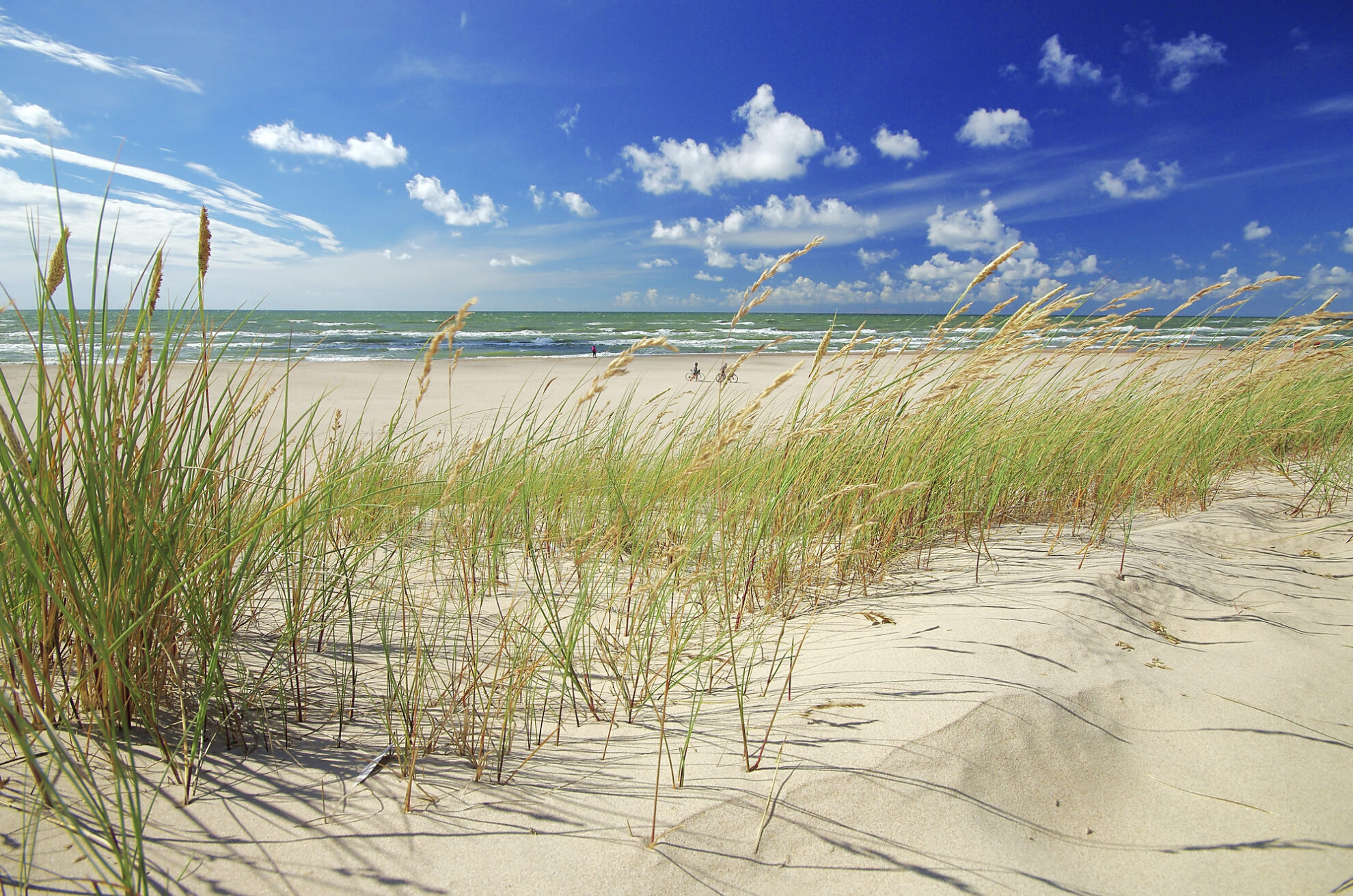 Strand von Ventspils, Lettland