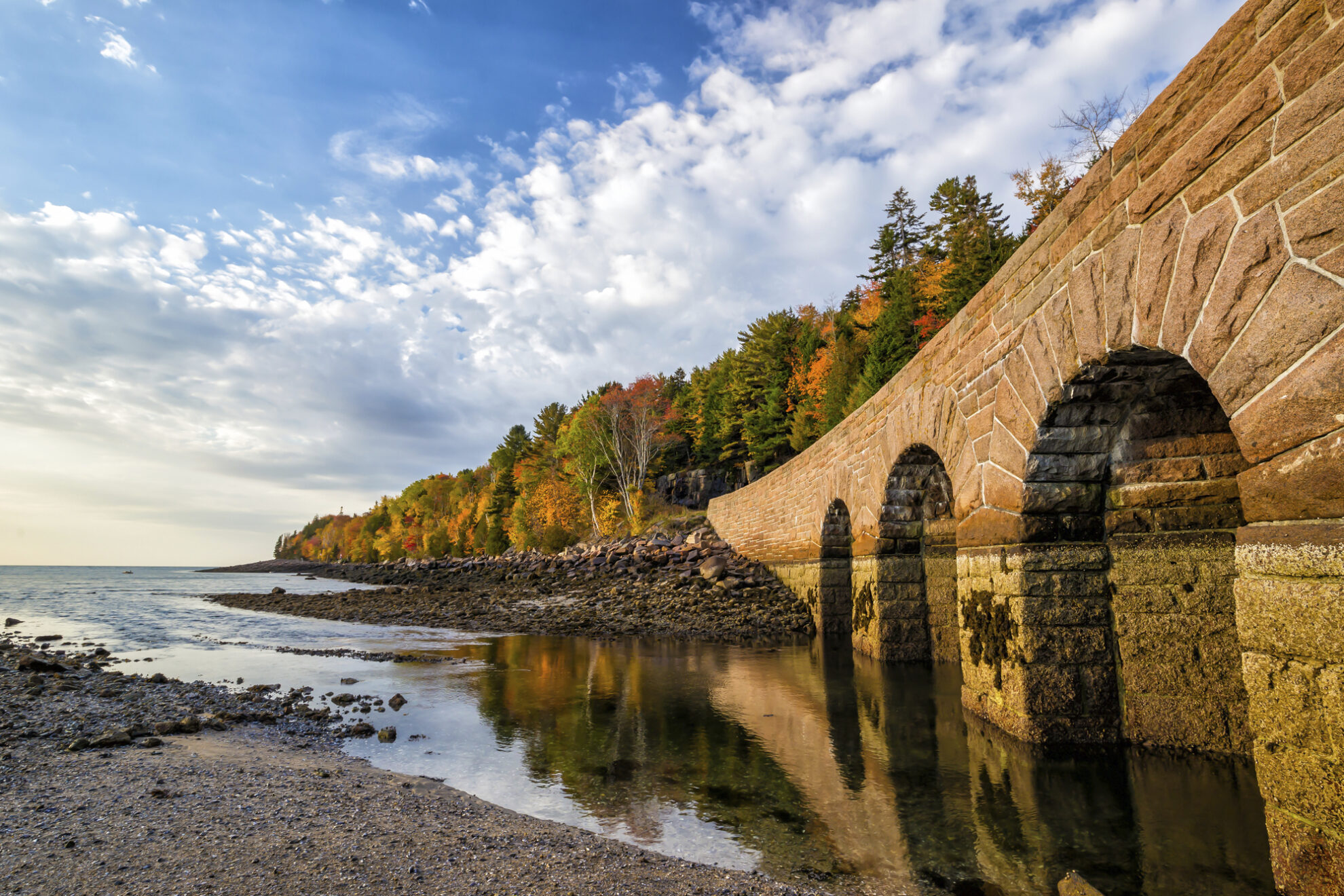 Brücke im Acadia Nationalpark bei Bar Harbour, USA