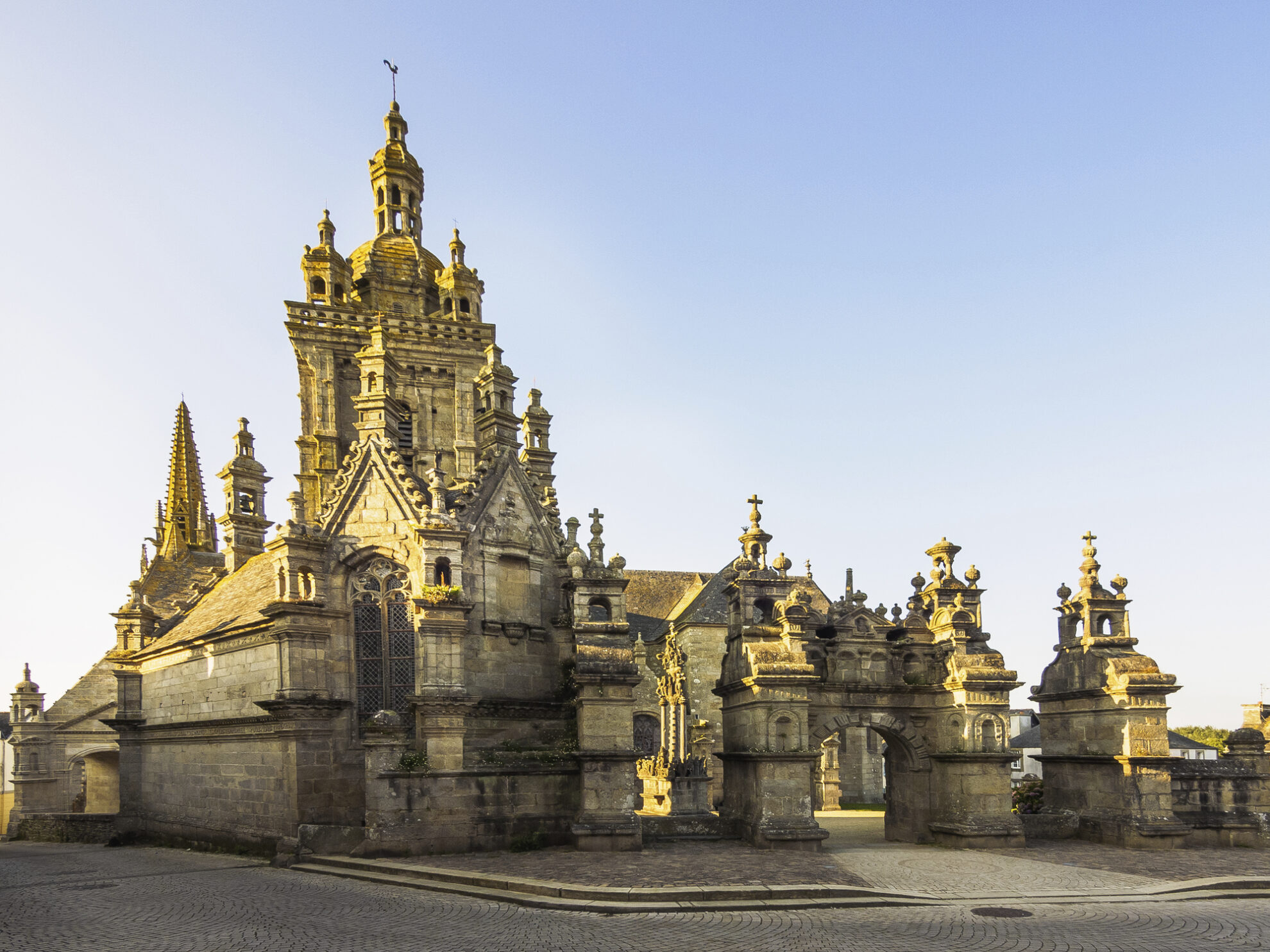 Kirche in Saint-Thégonnec, Frankreich