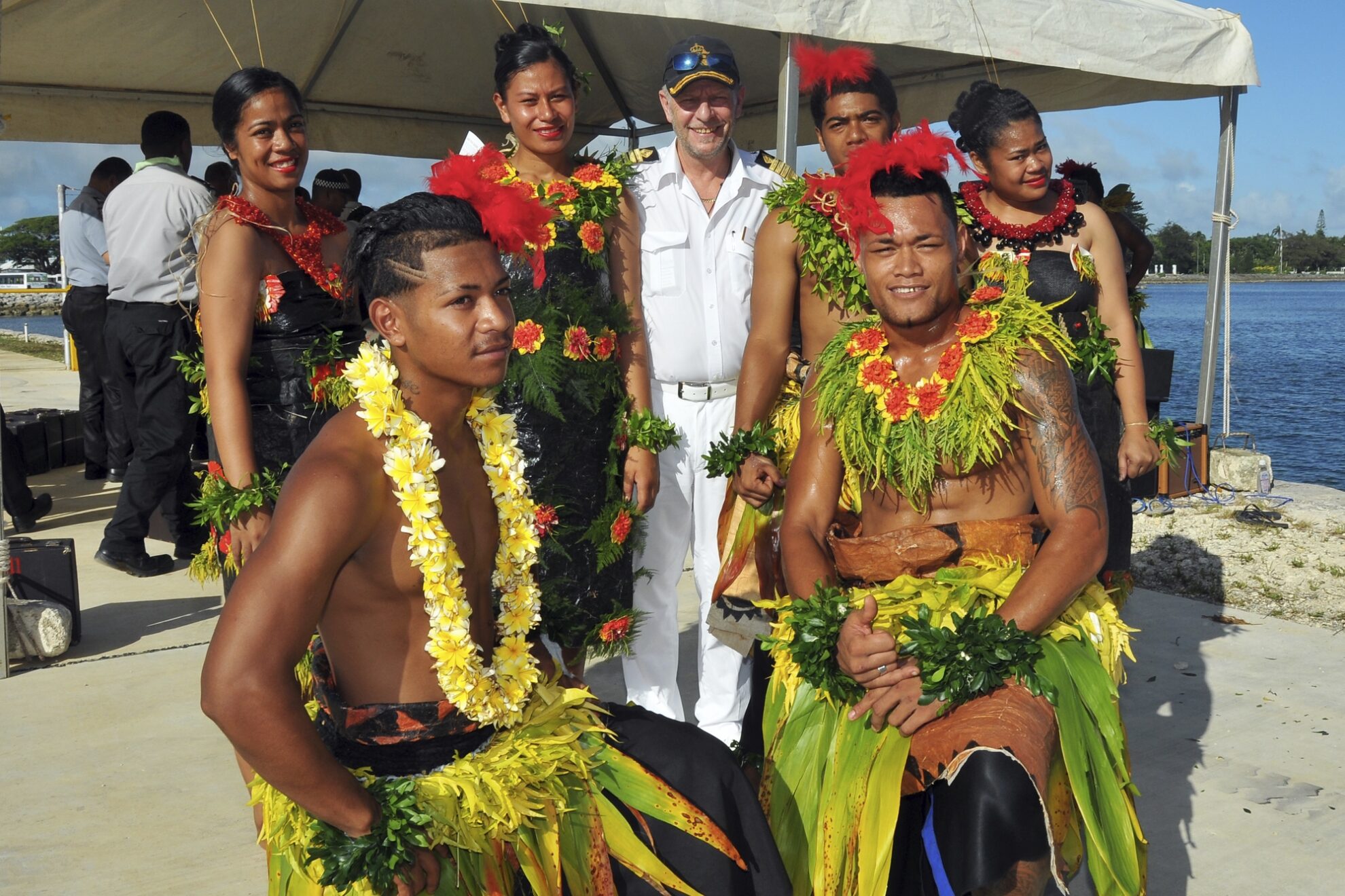 Traditionell gekleidete Einwohner auf Tonga