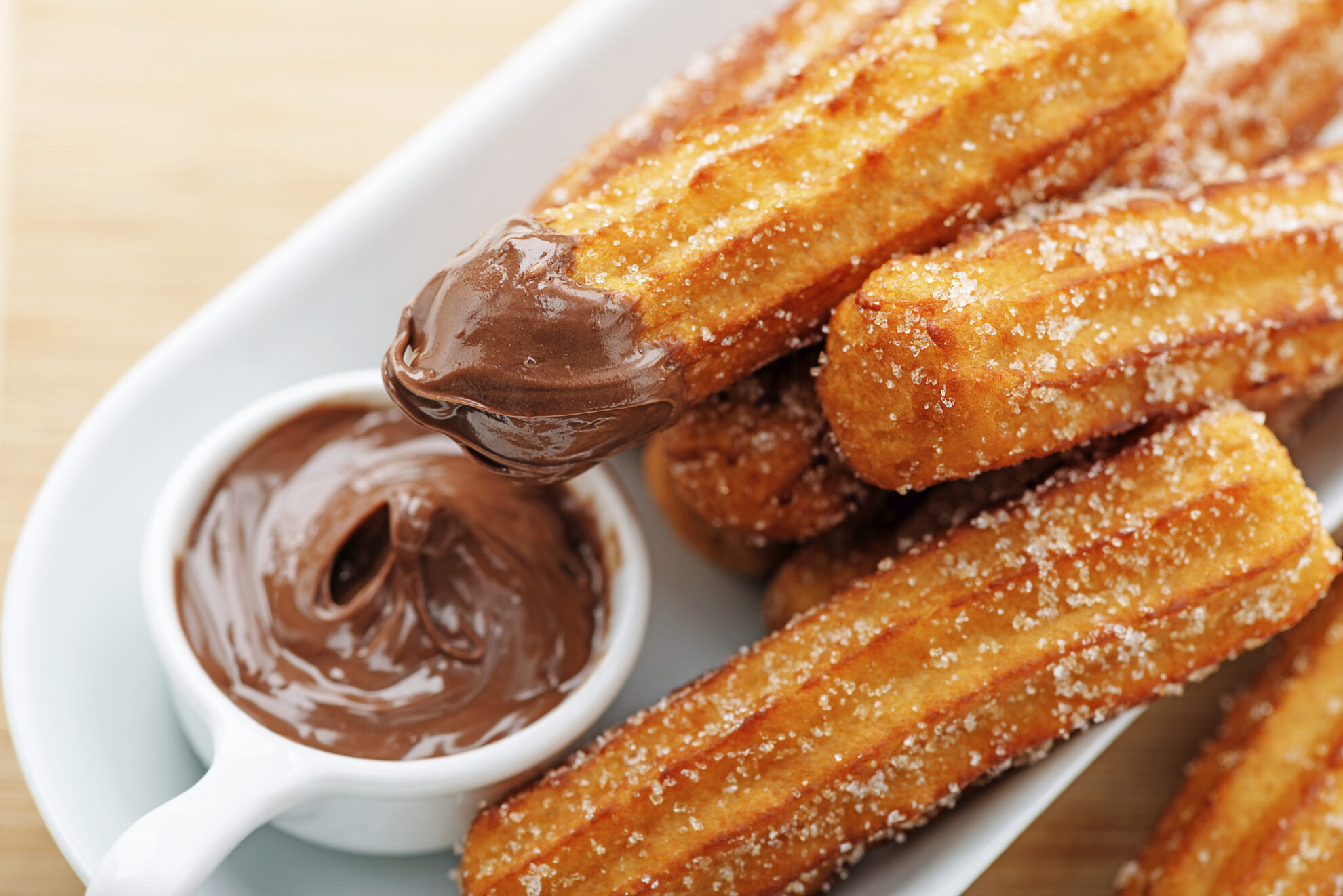 Churros mit Schokoladensauce, Spanien