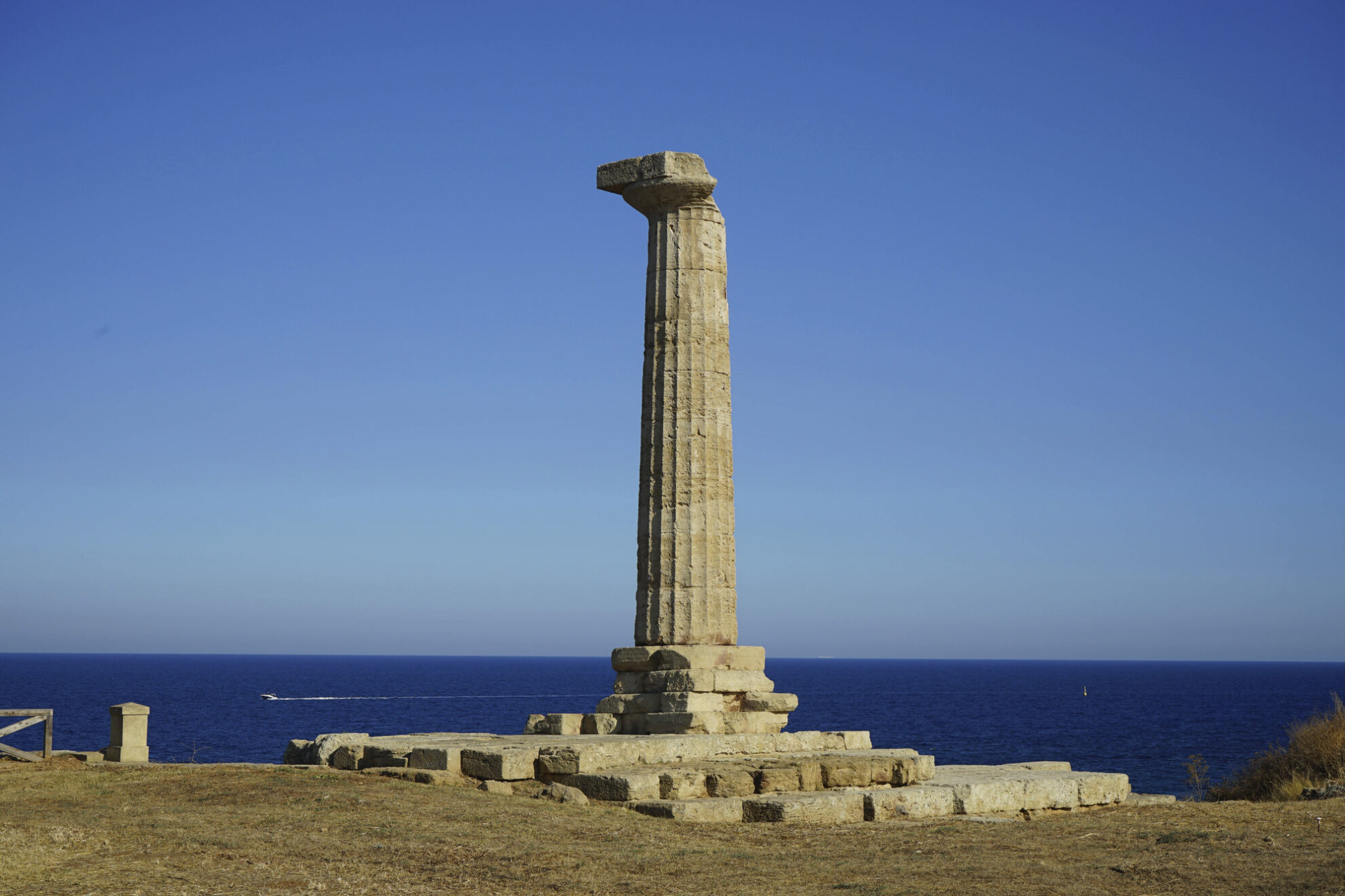 Capo Colonna Denkmal in Crotone, Italien