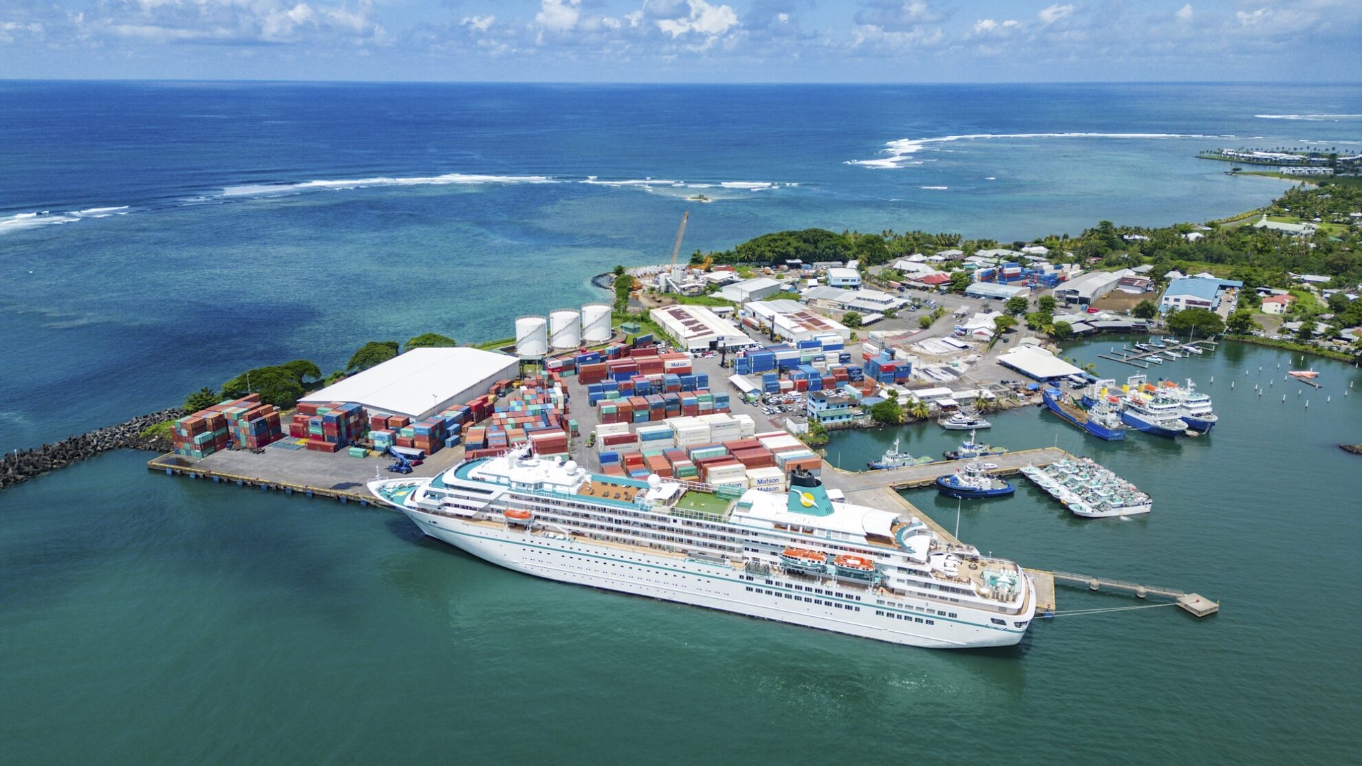 MS Amadea in Apia