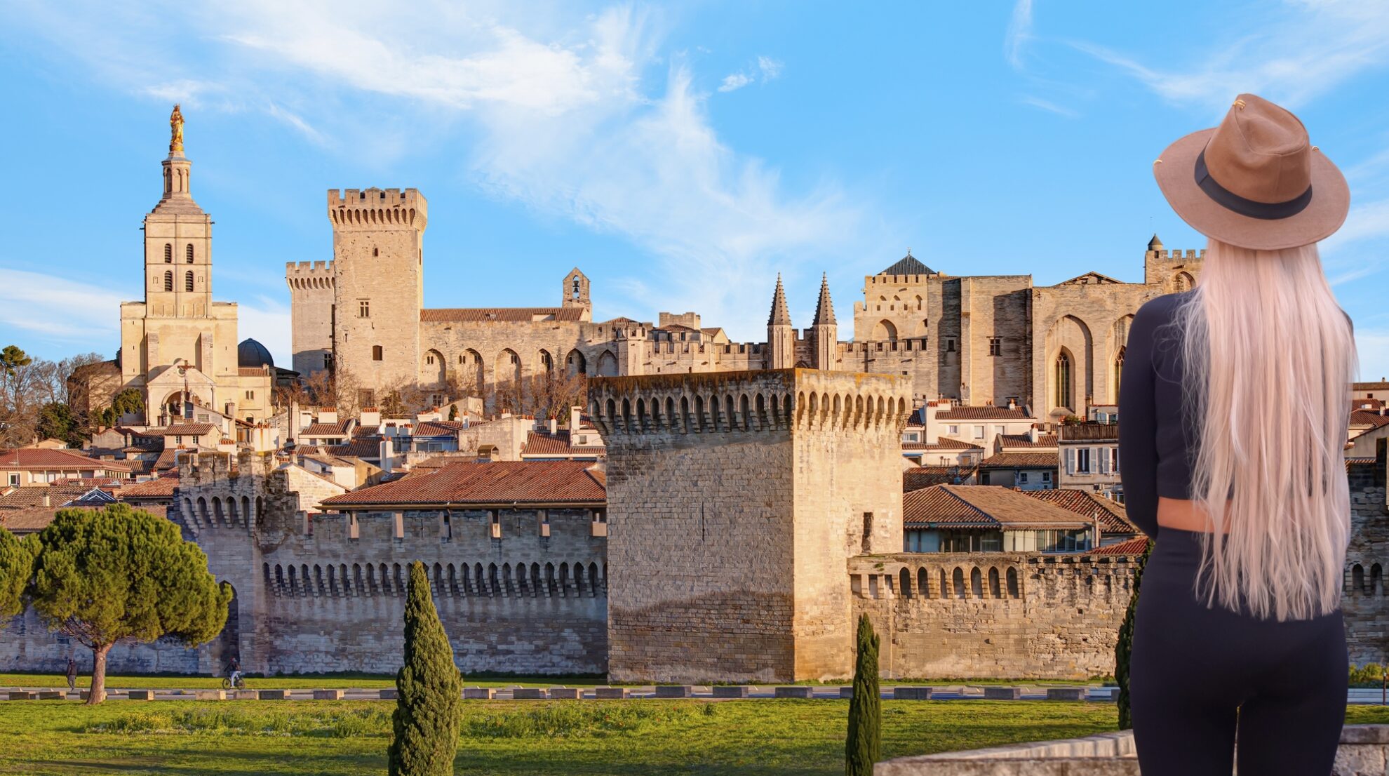 Avignon, Papst Palast