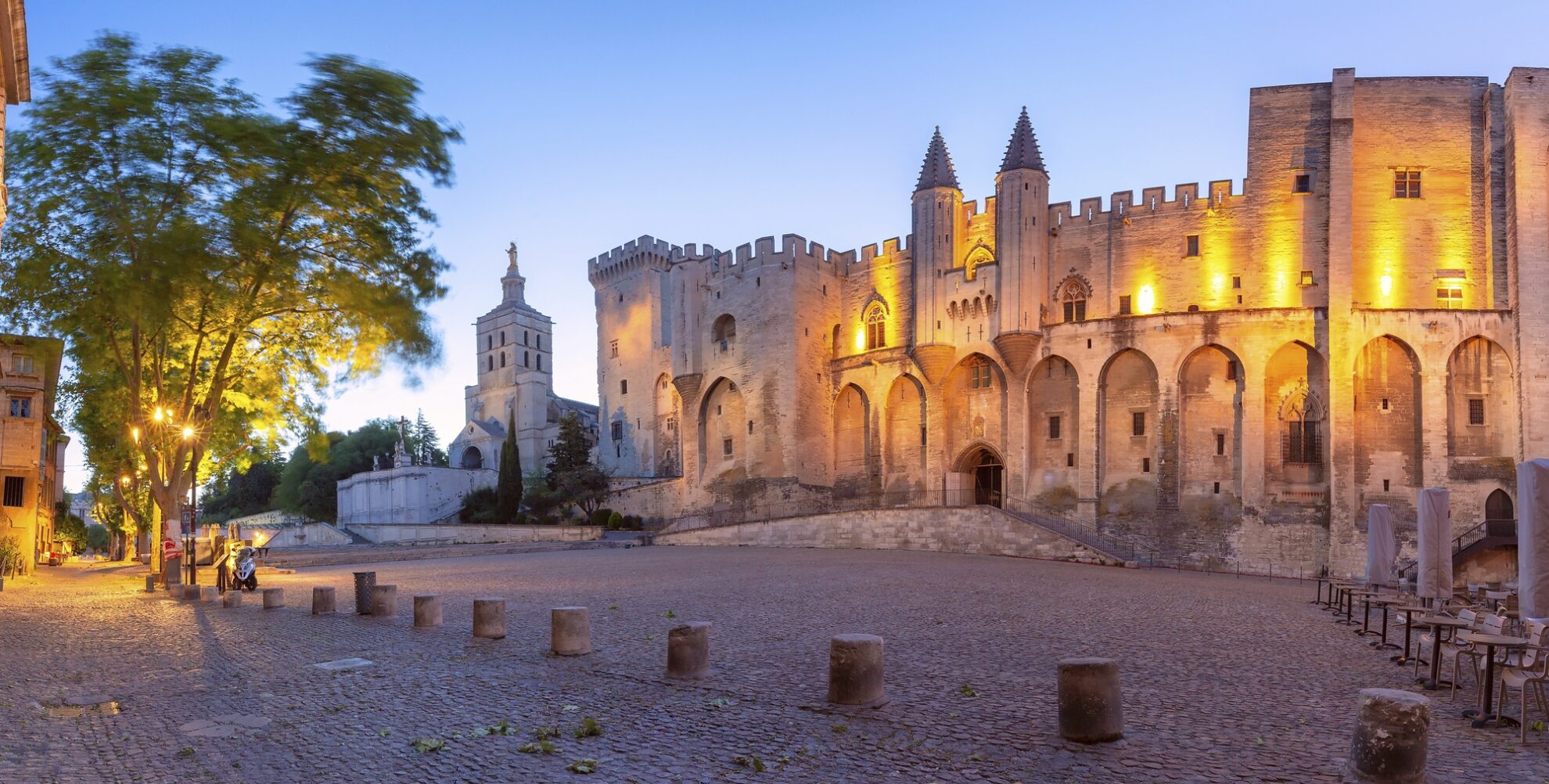 Avignon, Papstpalast