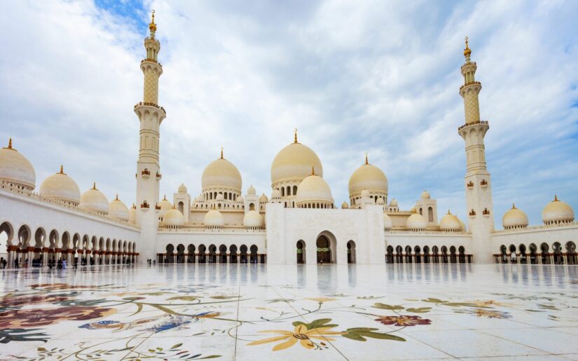 Abu Dhabi in den VAE auf einer Kreuzfahrt entdecken