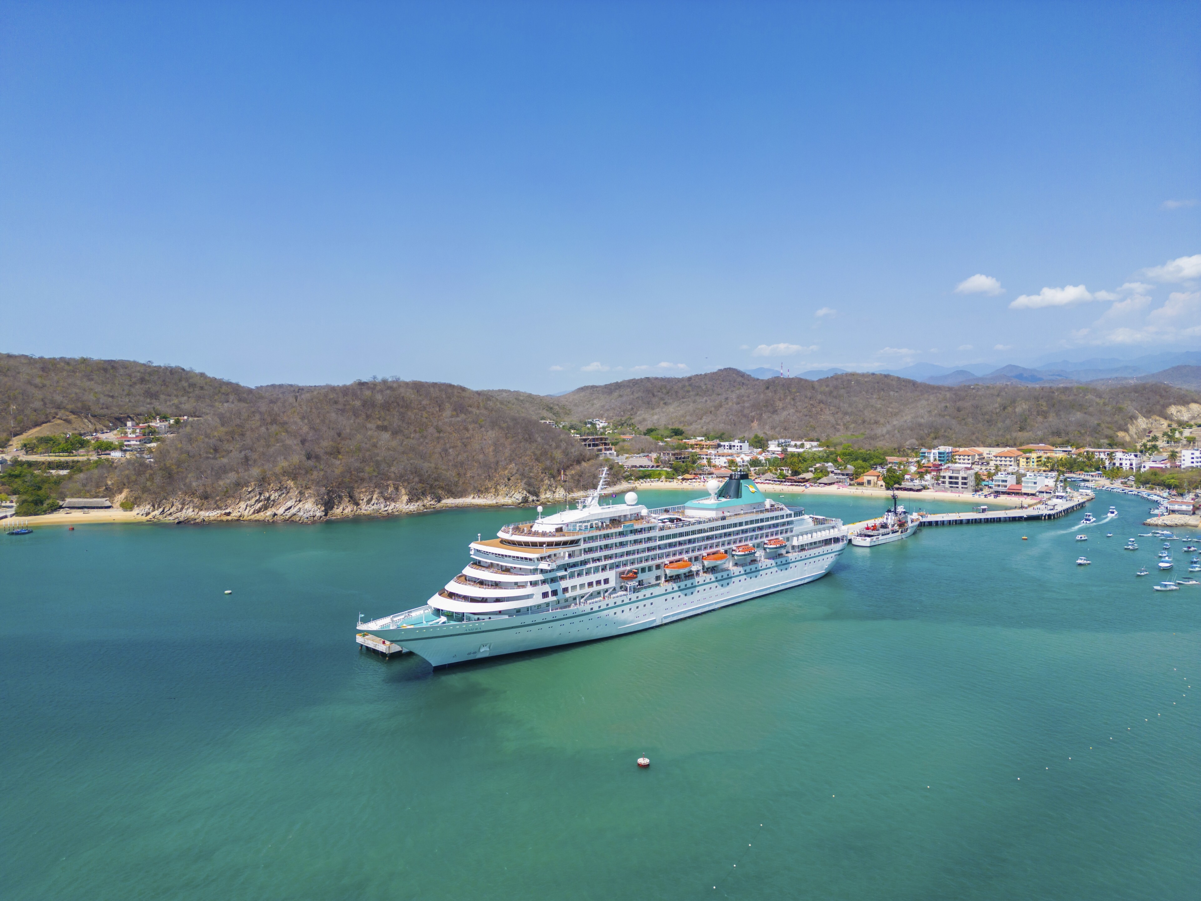 MS Amera in Huatulco
