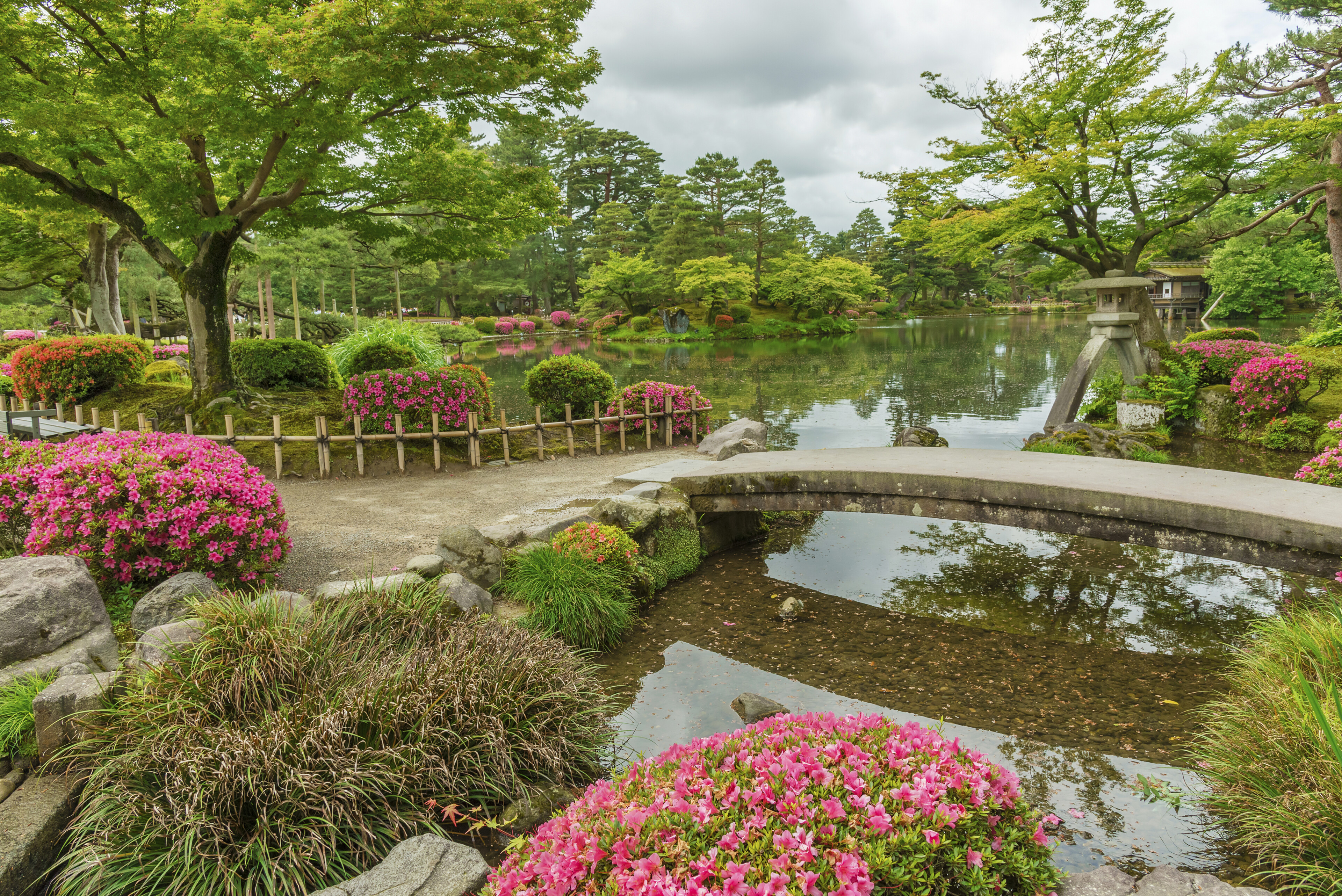 Kenrokuen Garten in Kanazawa, Japan