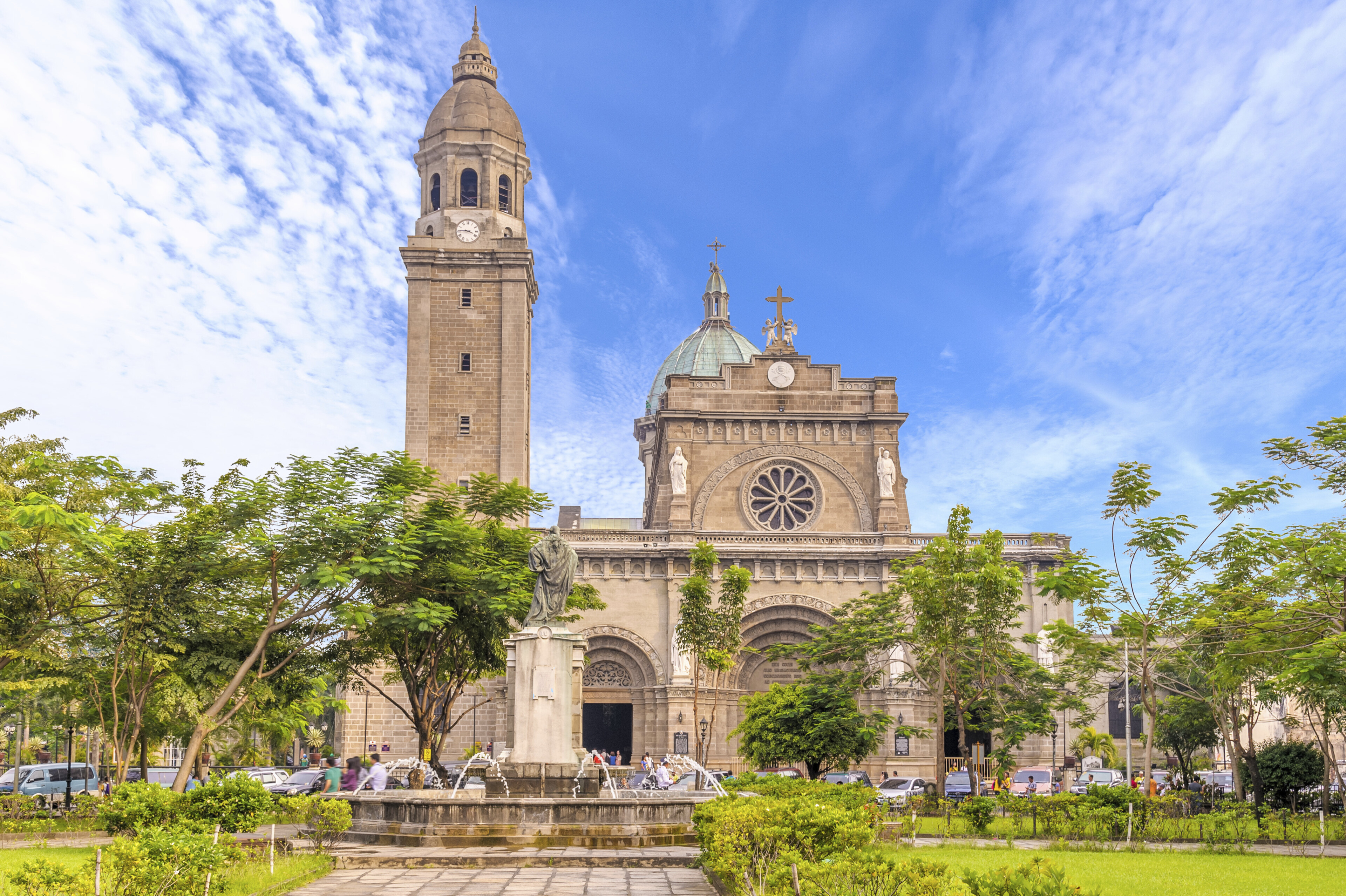 Manila, Kathedrale