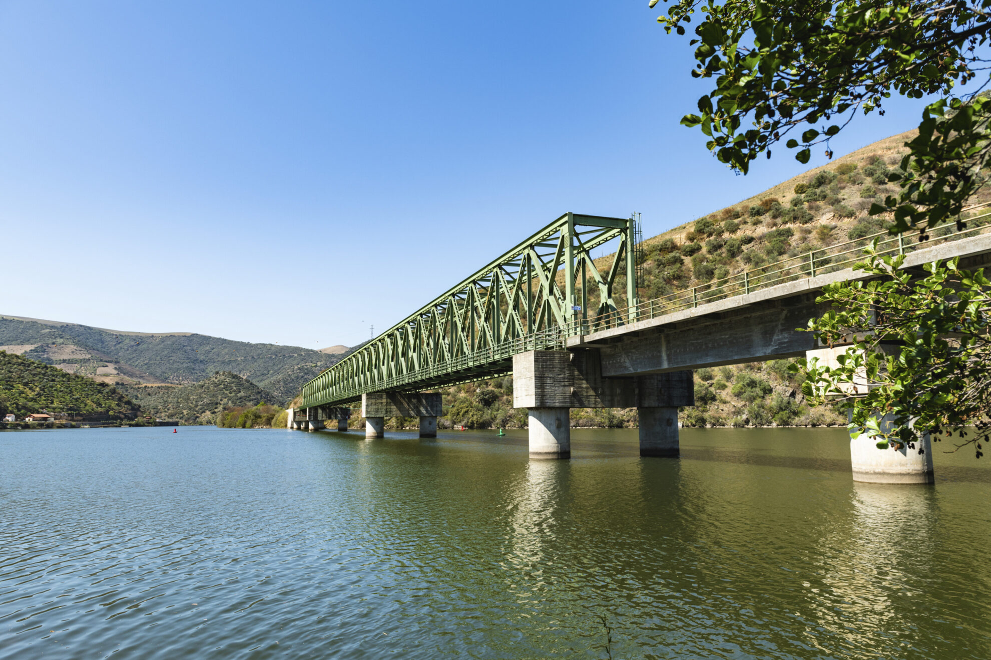 Brücke über dem Duero, Portugal