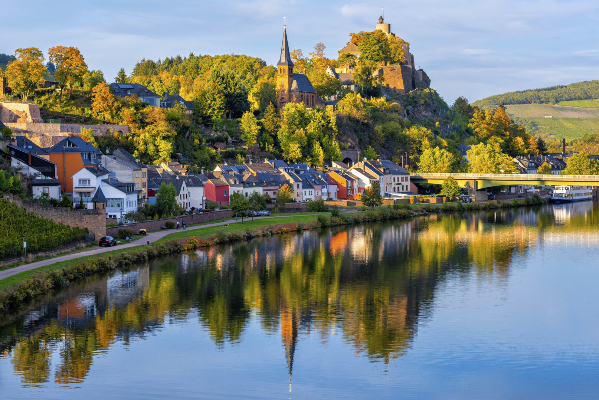 Blick auf Saarburg an der Saar