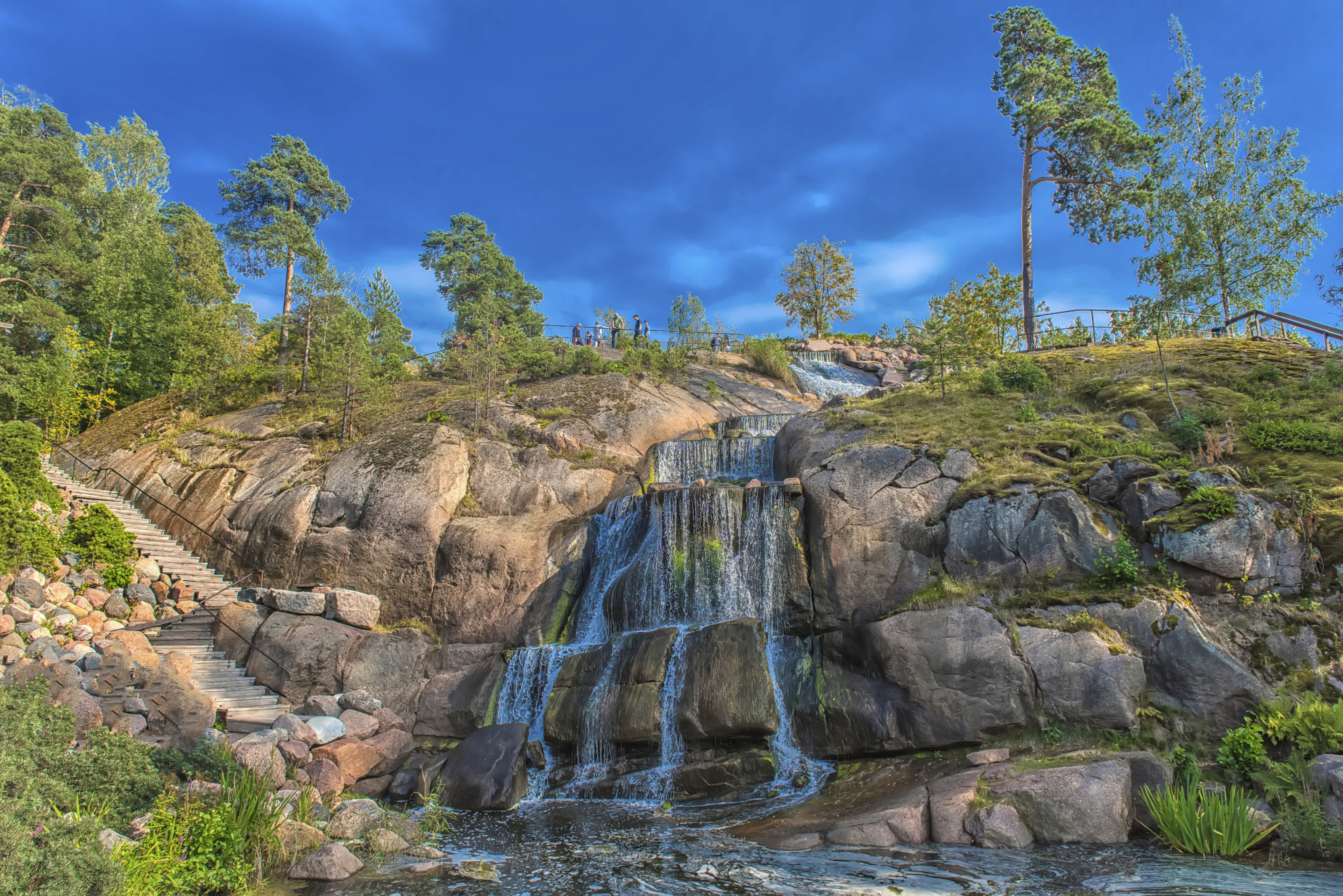 Wasserfall im Park Sapoka, Finnland