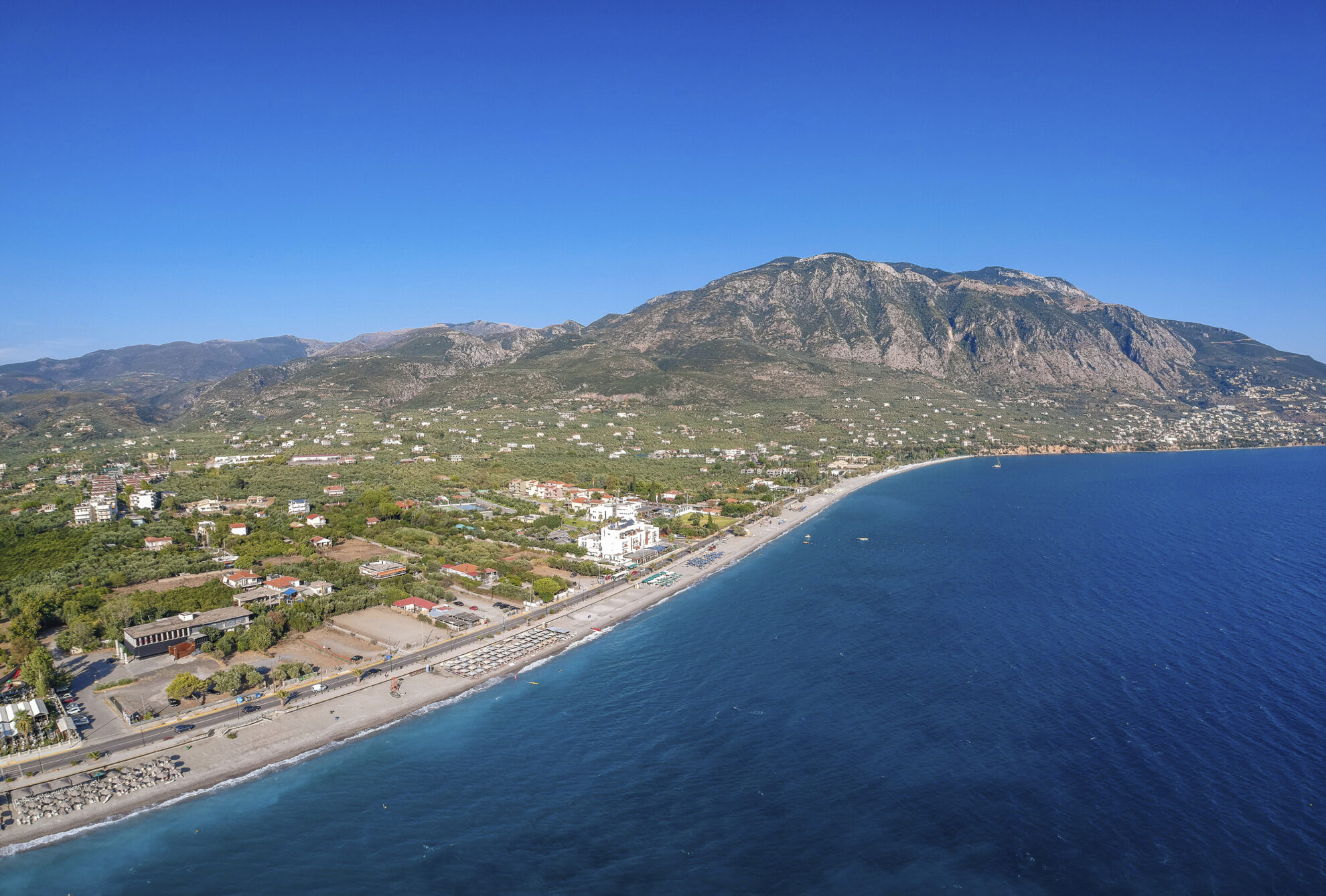 Luftaufnahme der Küste von Kalamata, Griechenland