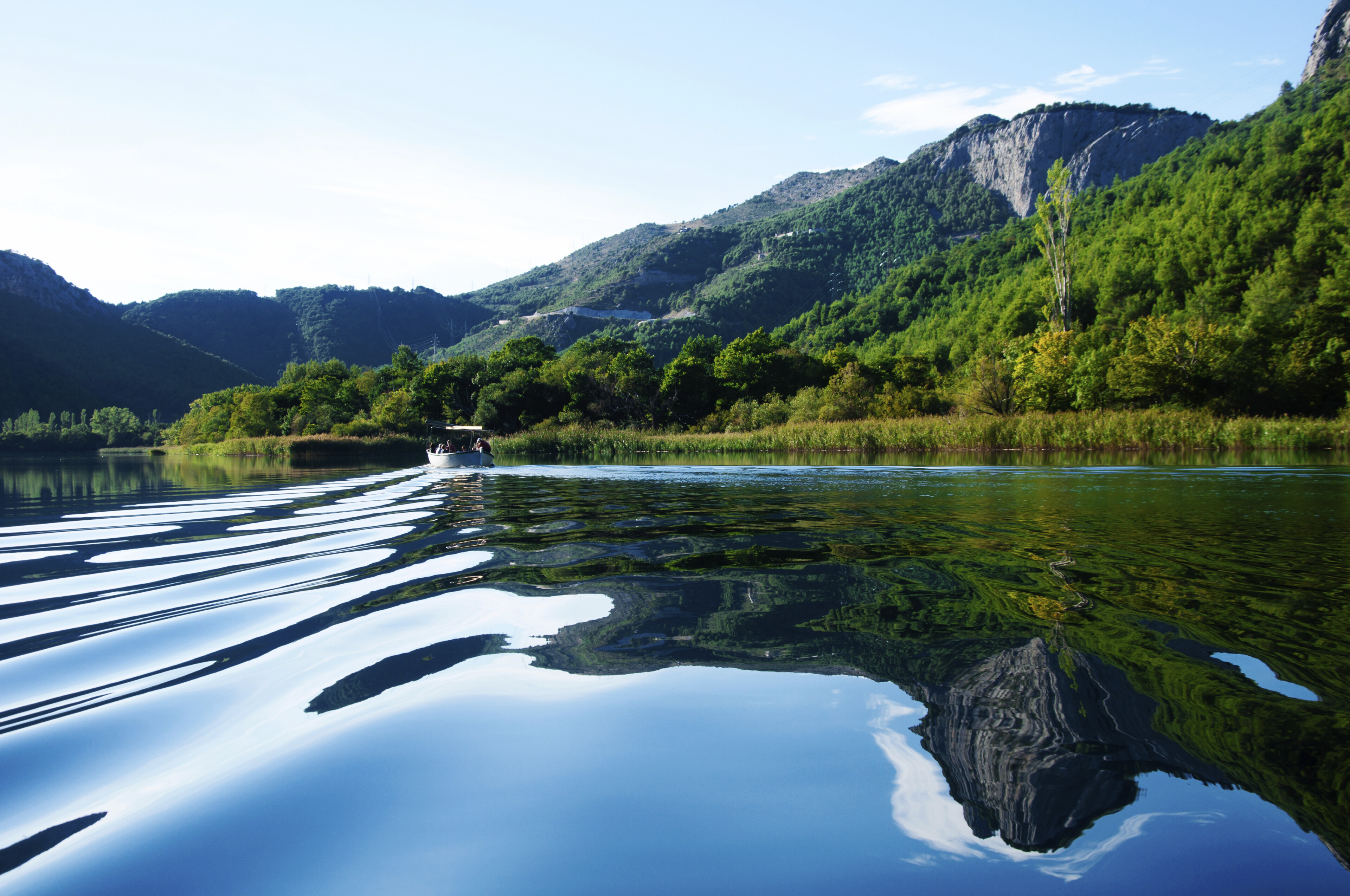 Auf dem Fluss Cetina, Kroatien