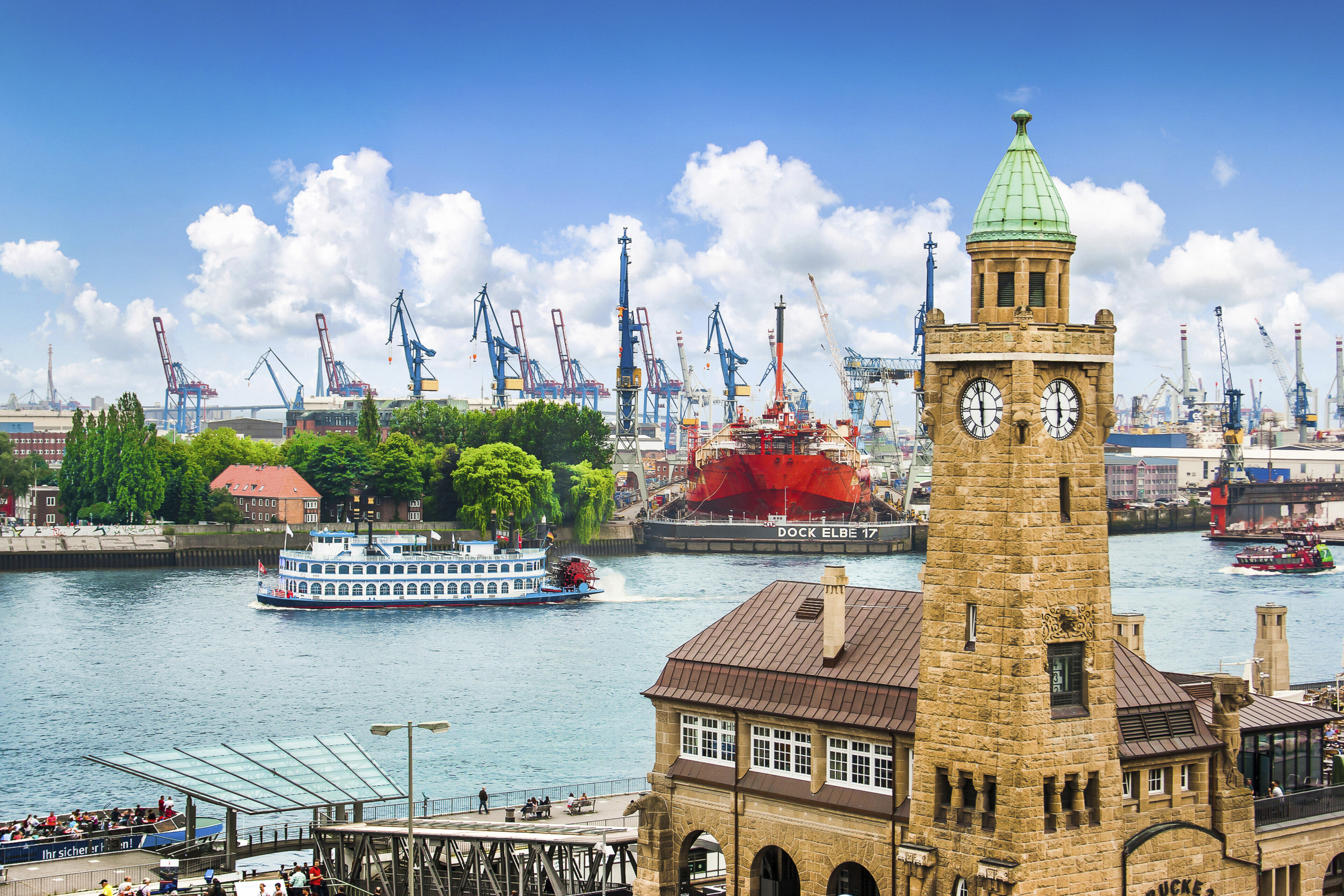 Pegelturm St.Pauli Landungsbruecke, Deutschland
