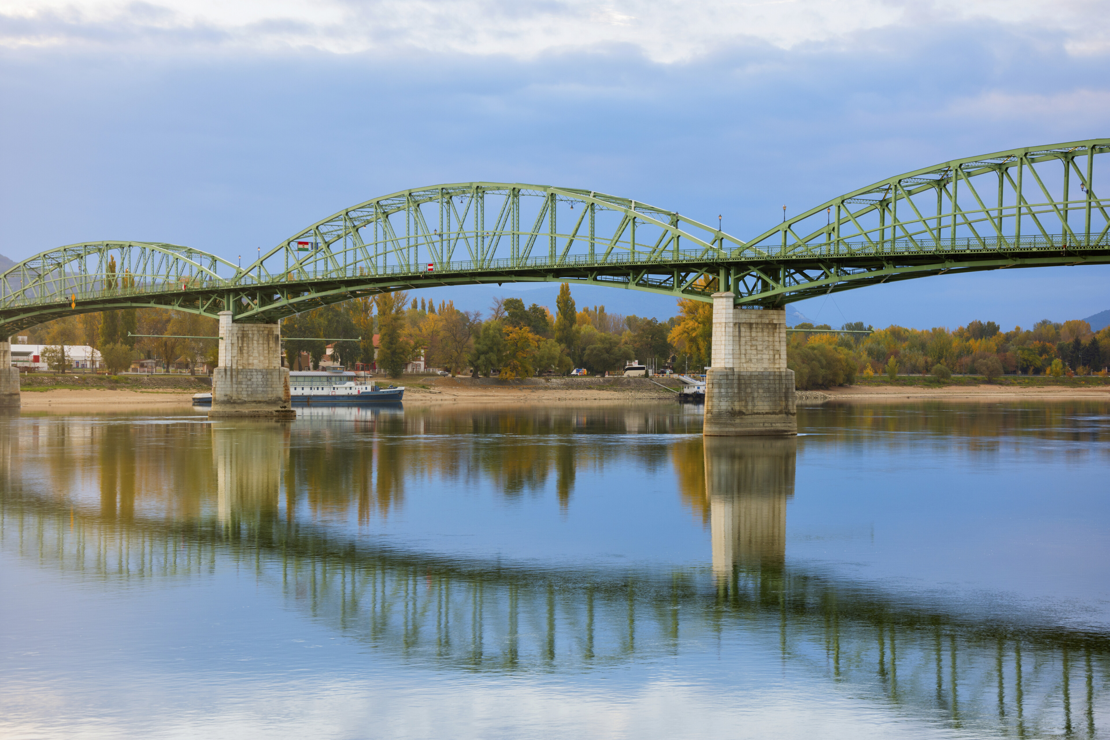 Maria-Valeria-Brücke bei Esztergom, Ungarn