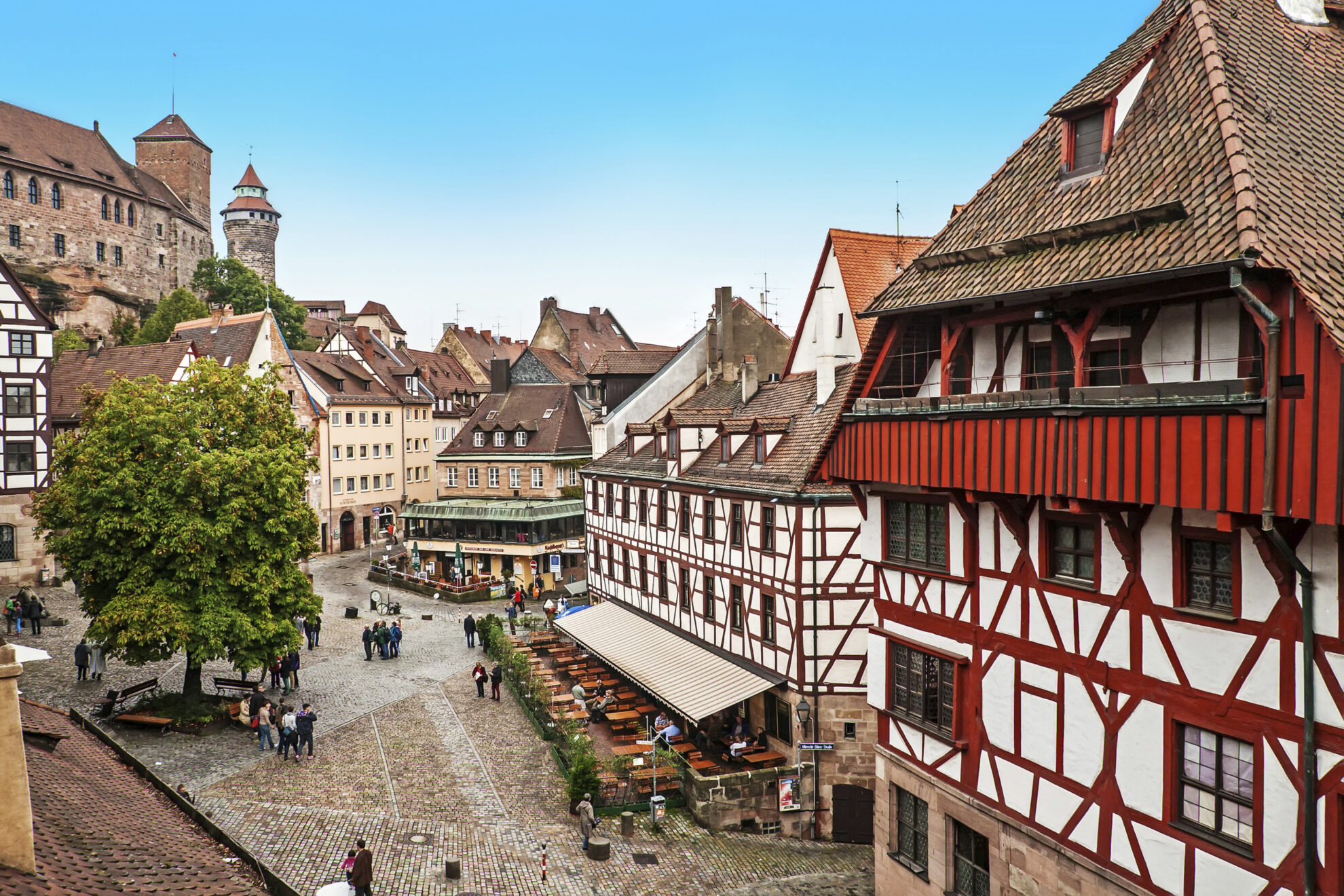 Platz in der Altstadt von Nürnberg, Deutschland