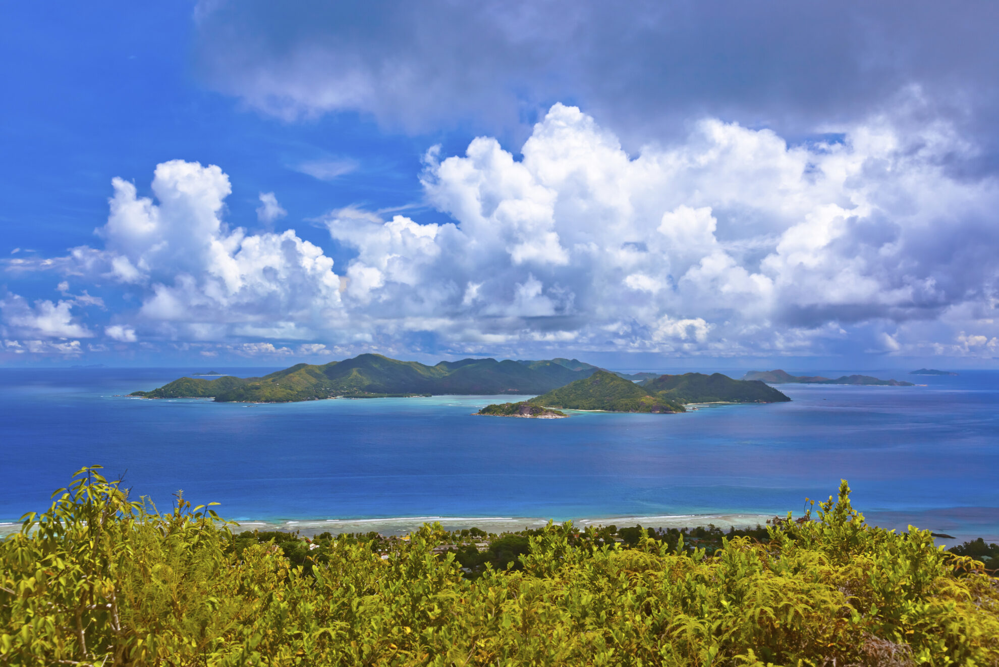 Küste von Praslin, Seychellen