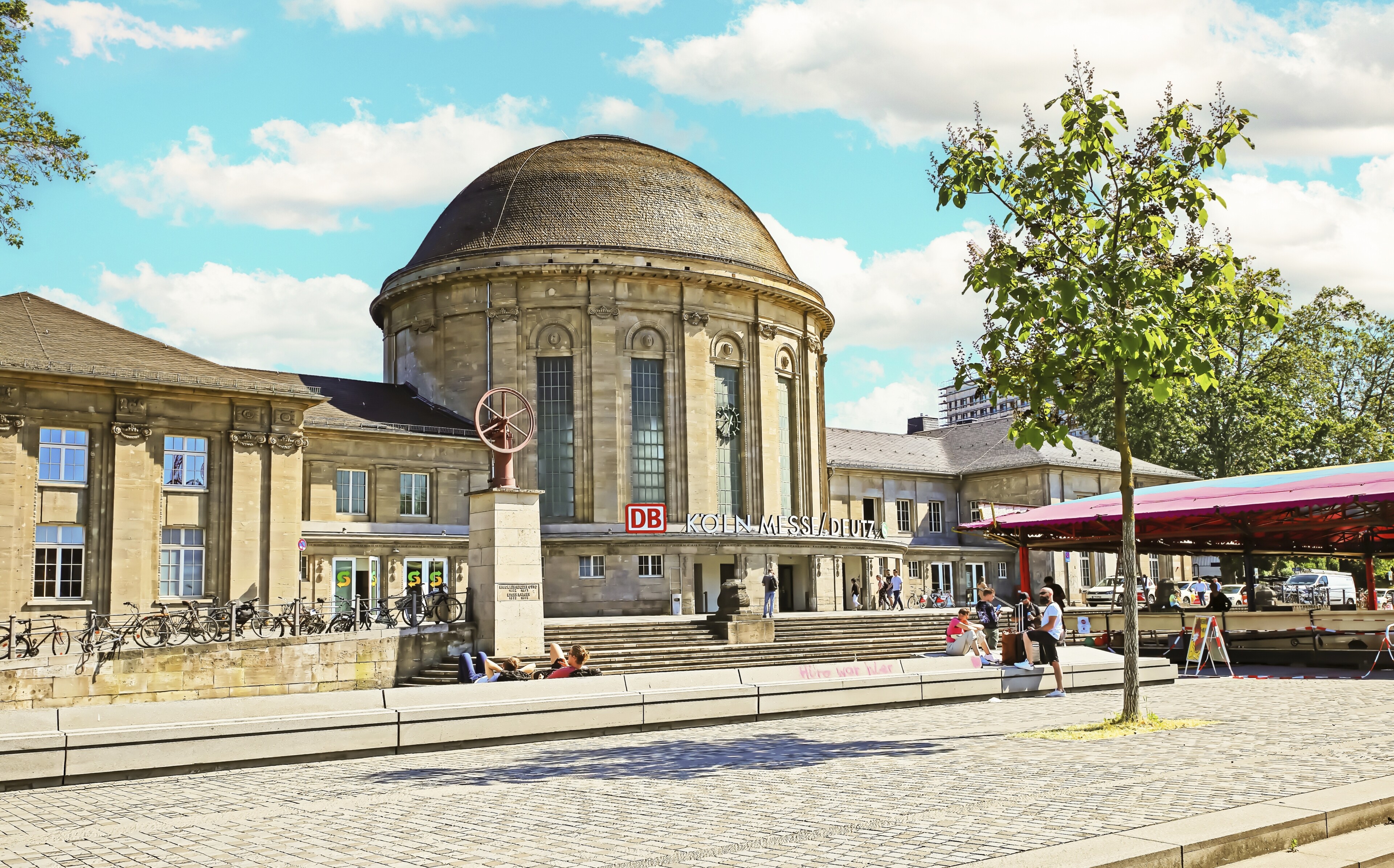 Köln, Deutzer Bahnhof