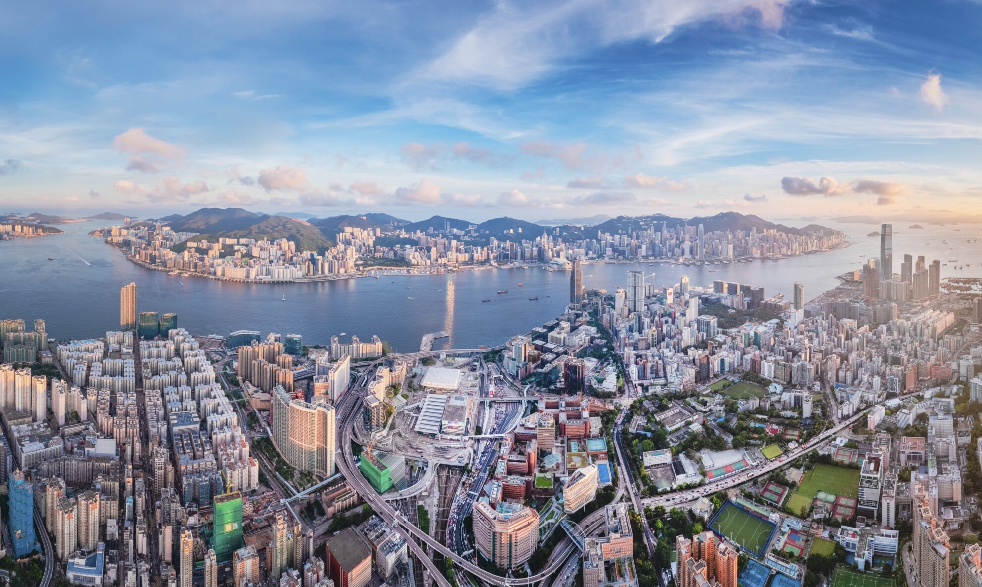 Hongkong, Viktoria Harbor