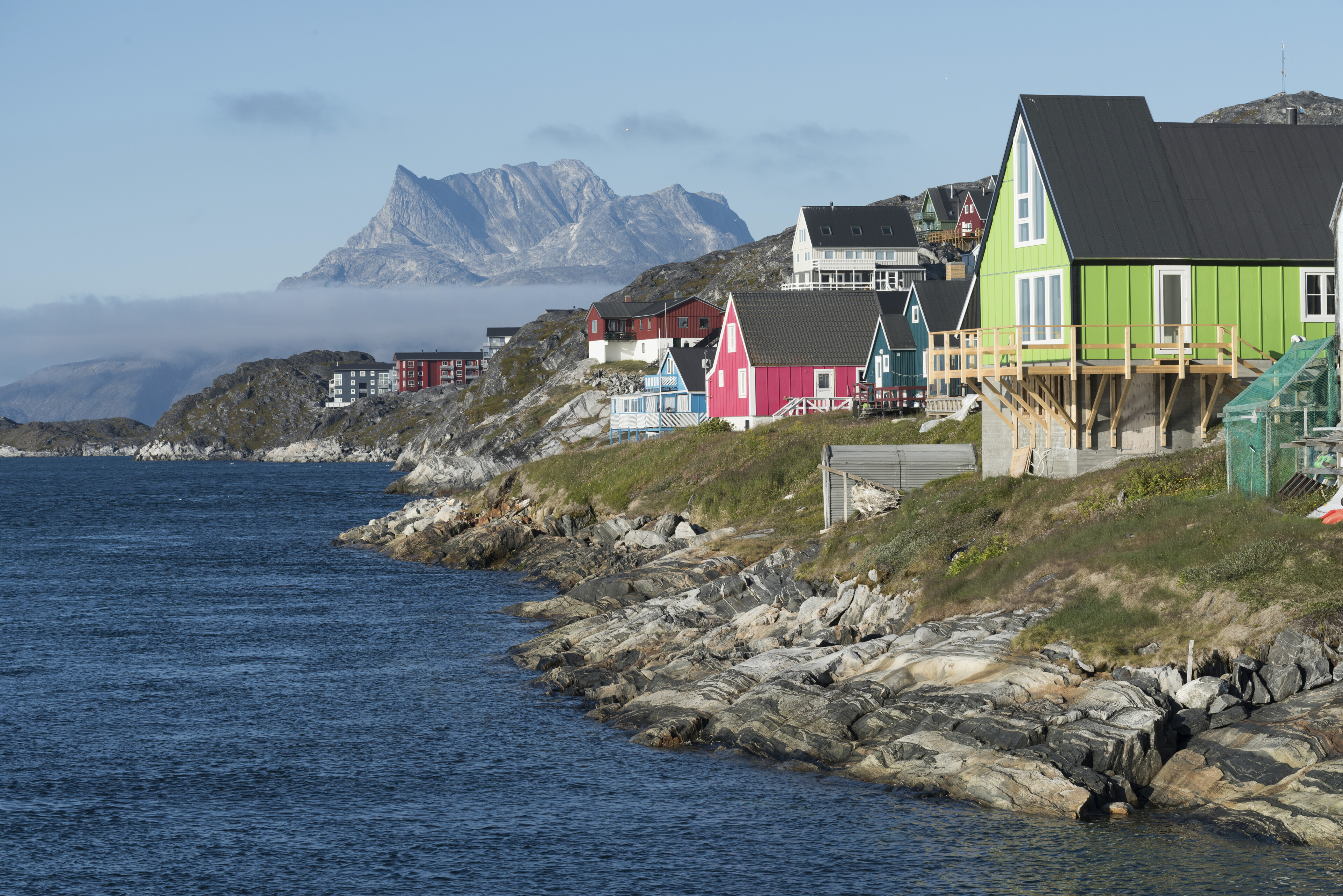 Bunte Haeuser in Nuuk, Groenland