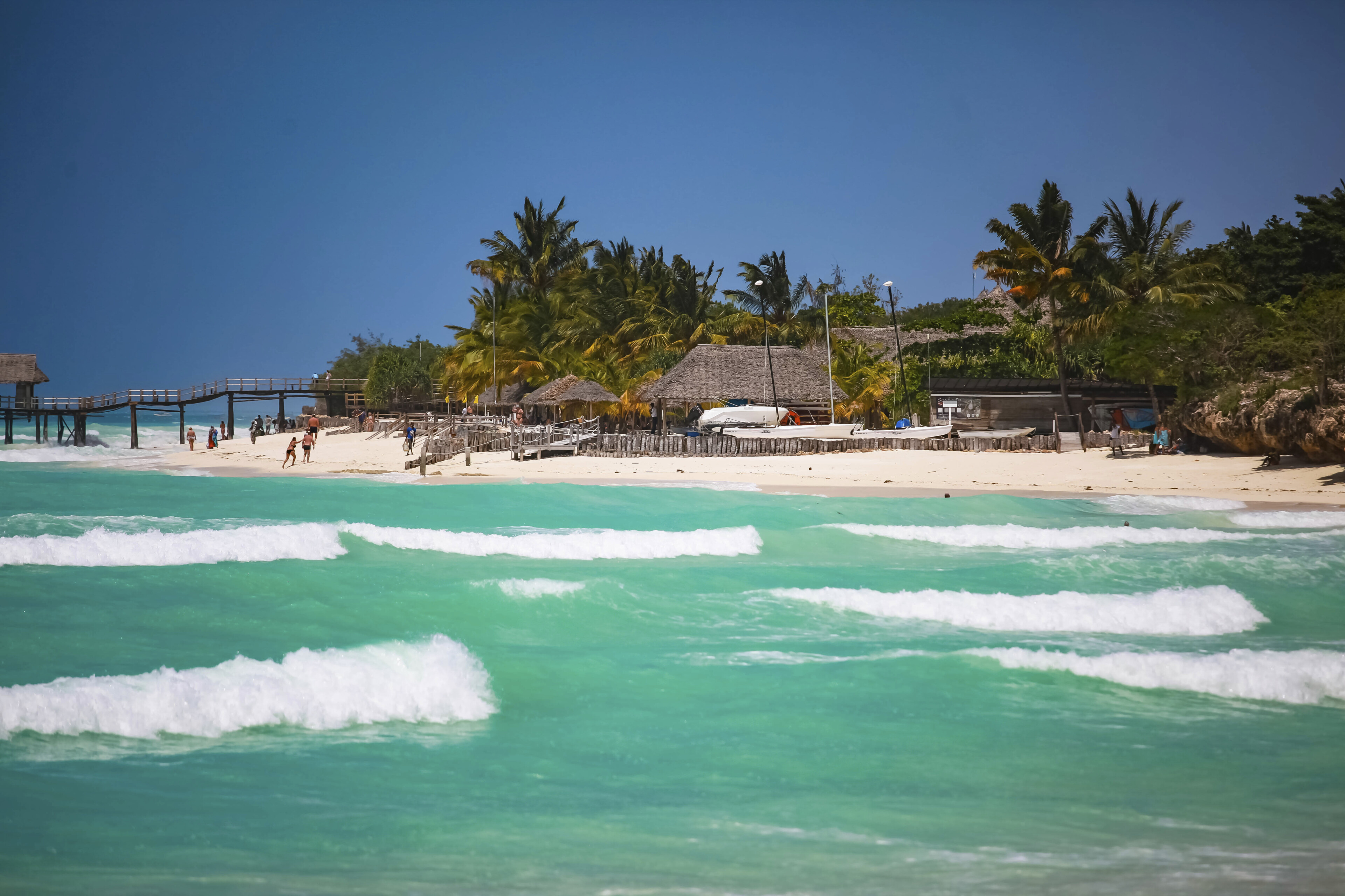 Strand der Hauptinsel Sansibar des tansanischen Sansibar-Archipel. Tansania