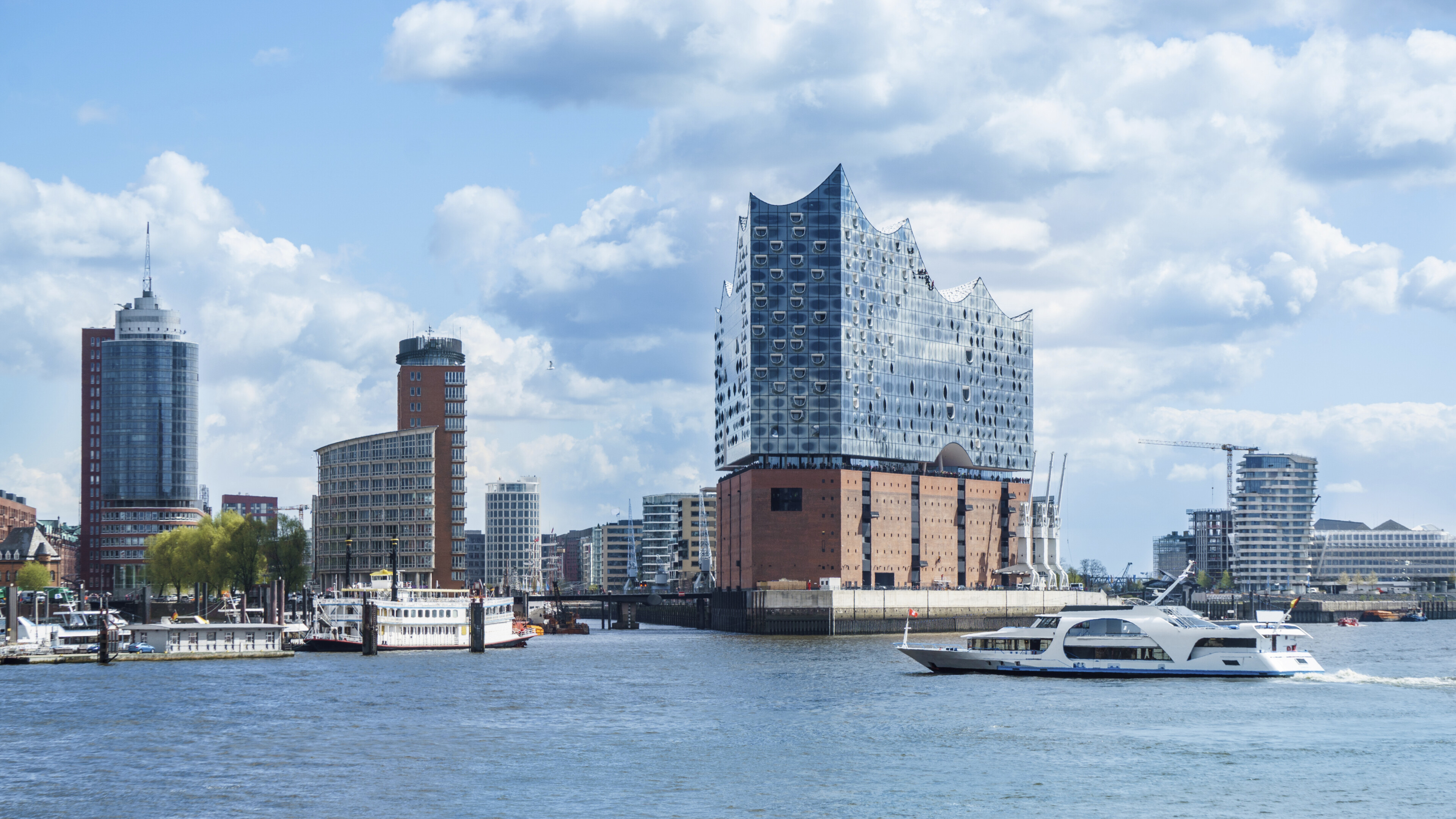 Konzerthaus Elbphilharmonie in Hamburg, Deutschland