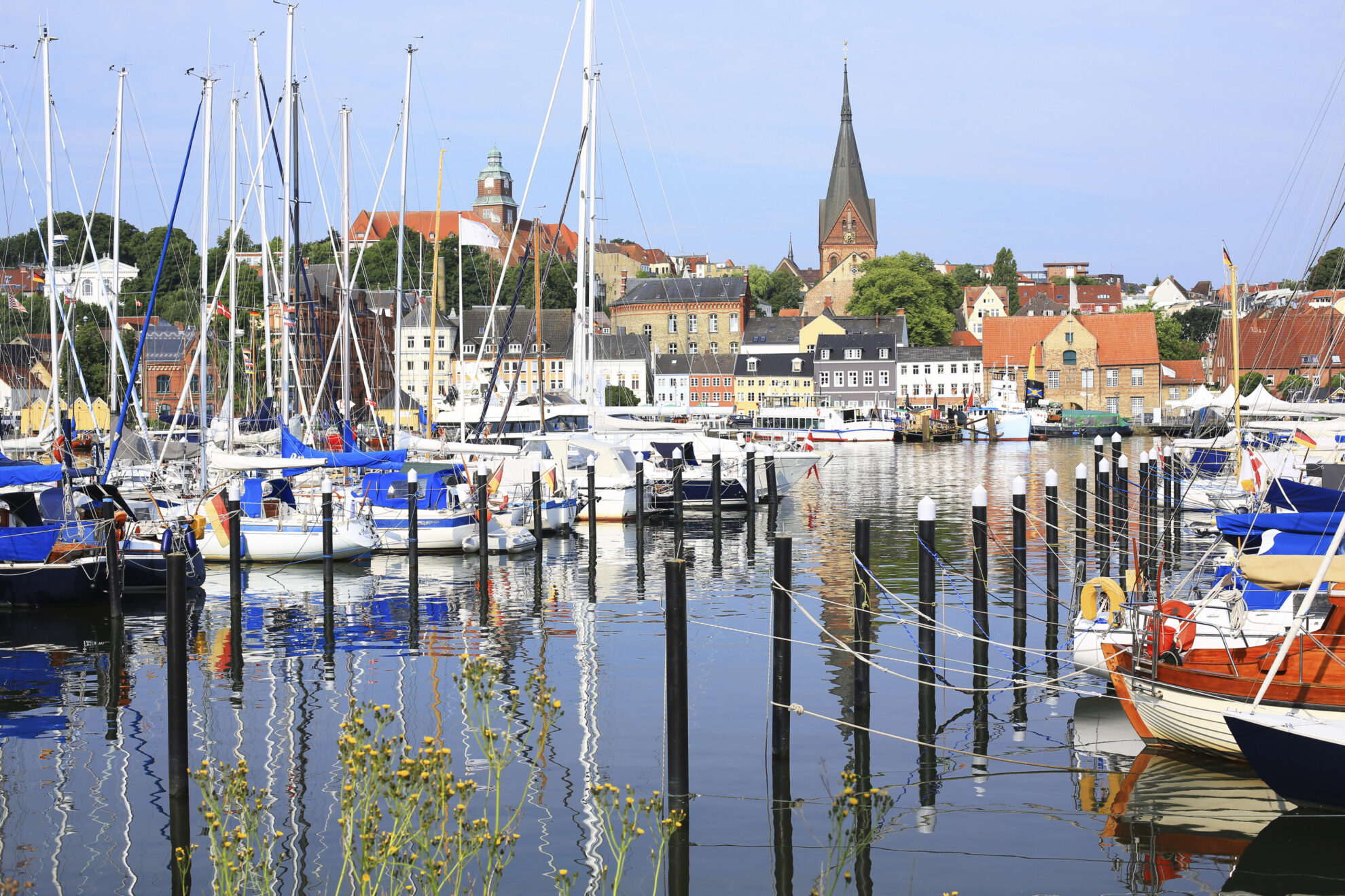 Boote im Hafen von Flensburg, Deutschland