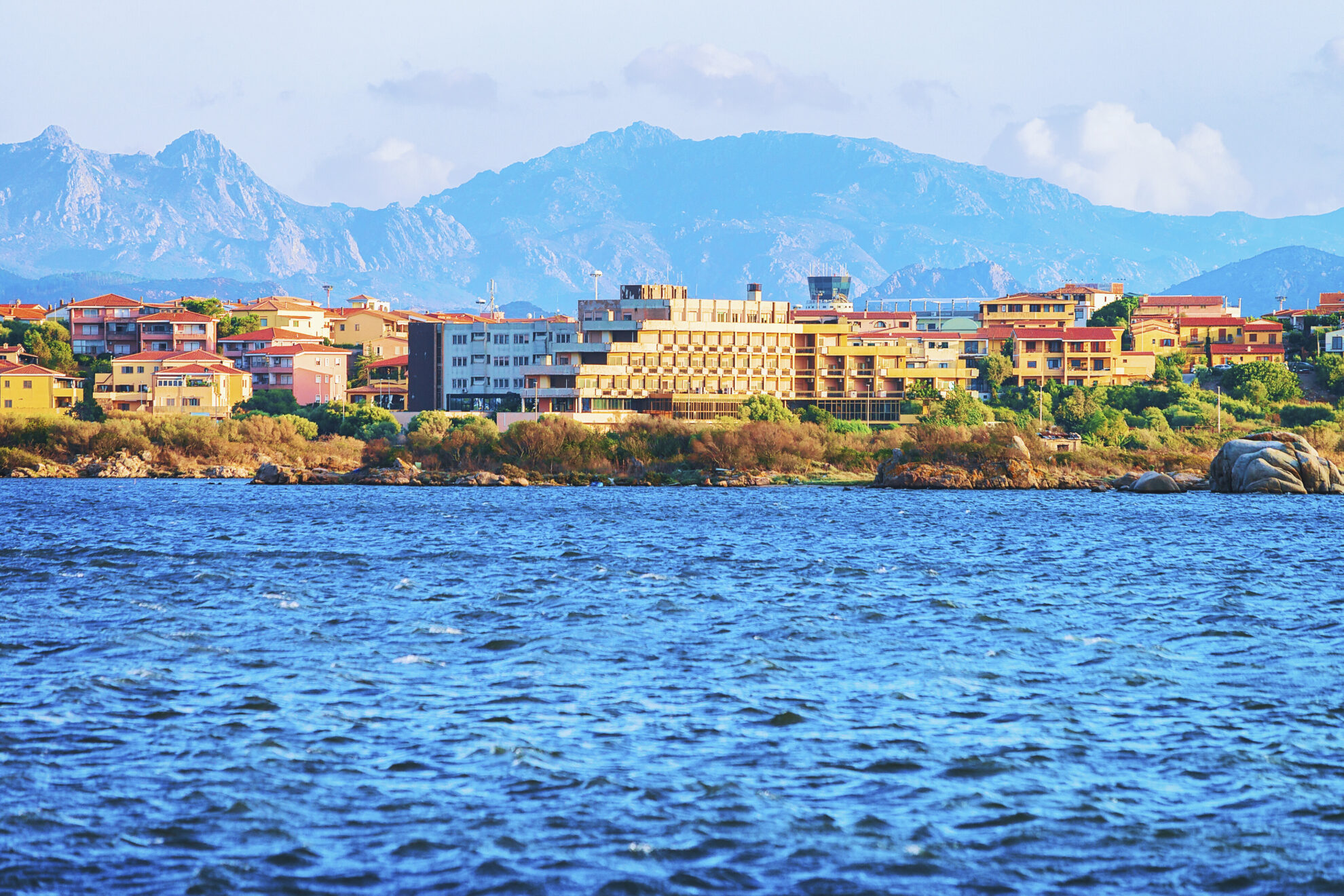 Stadtbild von Olbia auf Sardinien, Italien